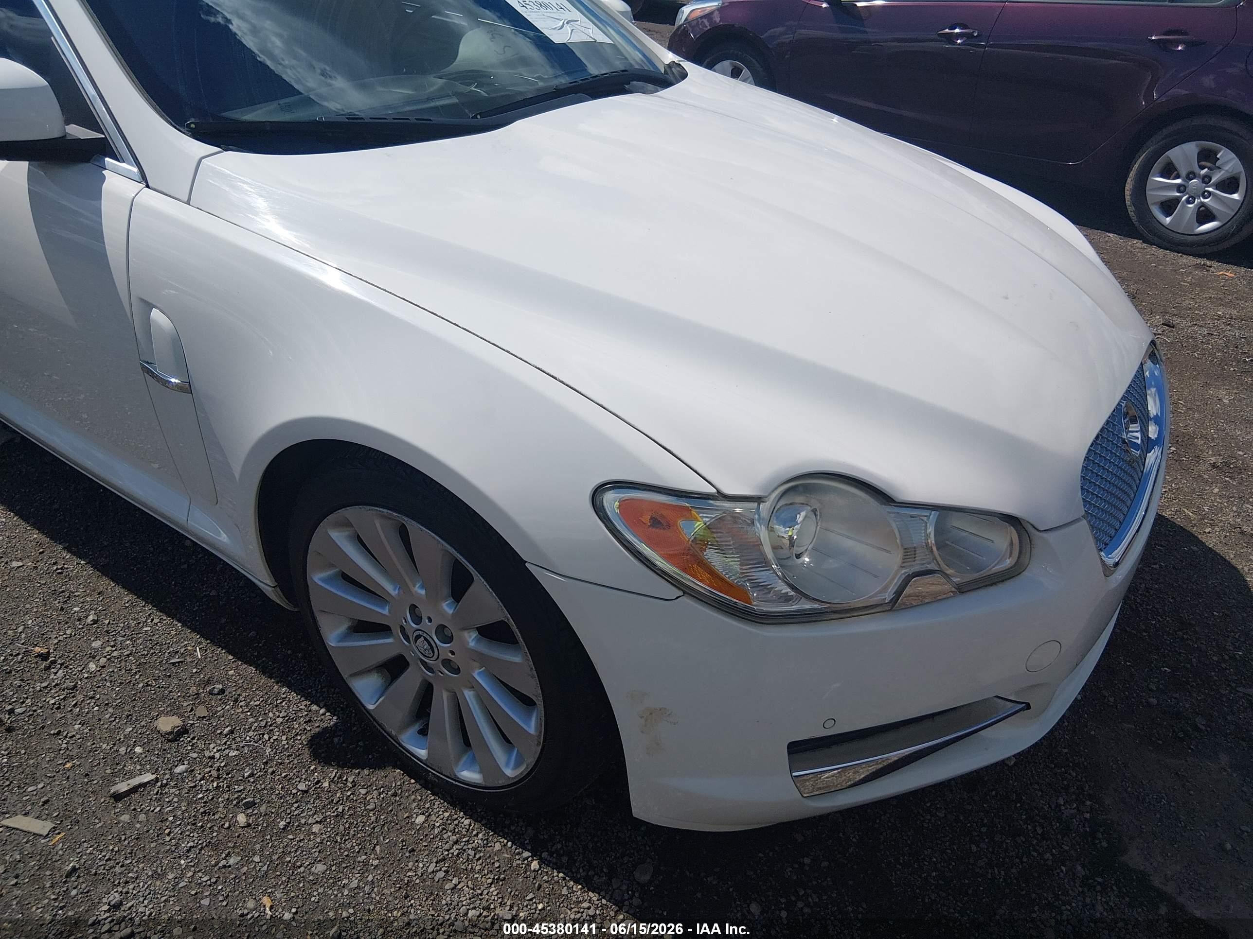 2009 Jaguar Xf Premium Luxury Cream vin: SAJWA06B99HR32214