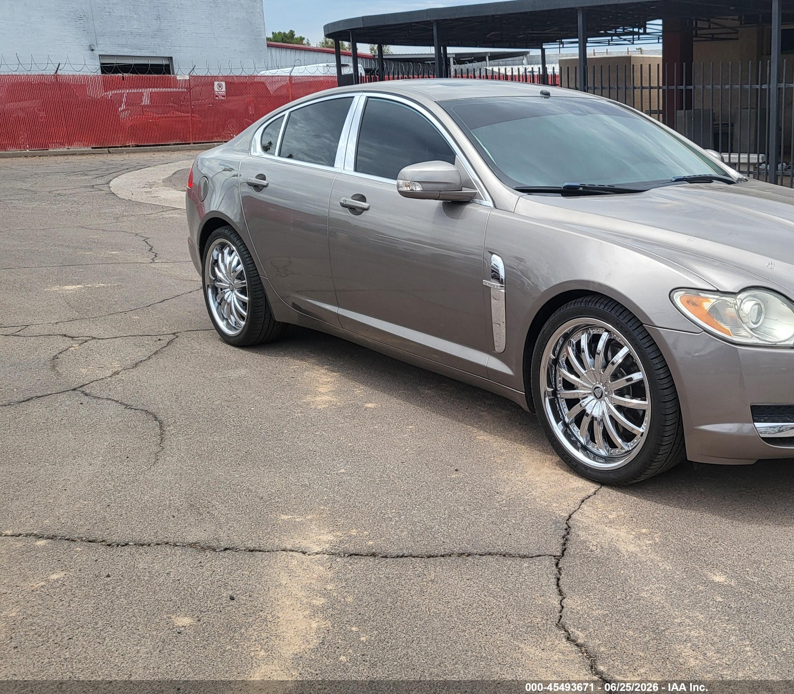 2009 Jaguar Xf Premium Luxury Gray vin: SAJWA06BX9HR27166