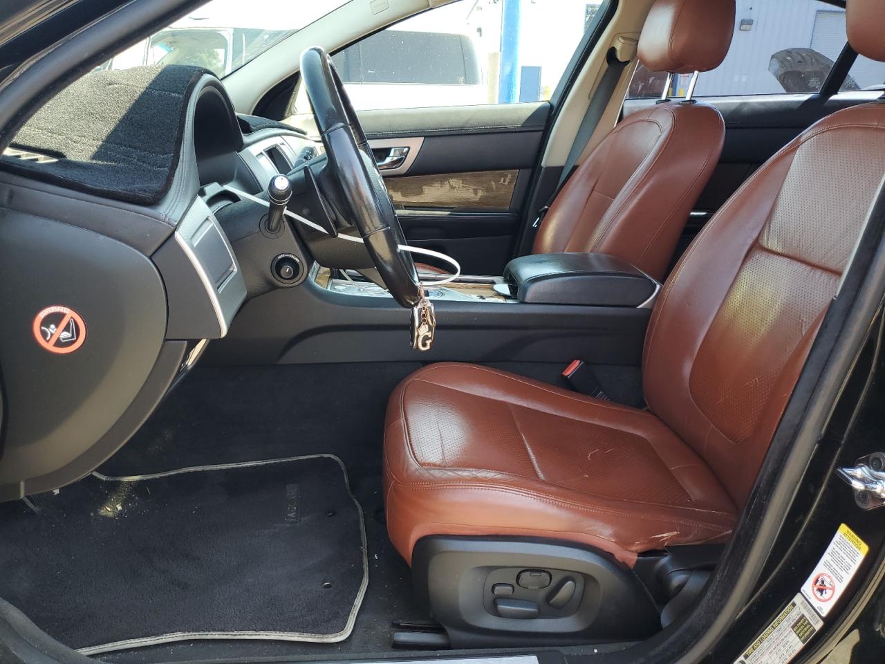 2009 Jaguar Xf Premium Luxury Черный vin: SAJWA06BX9HR30049