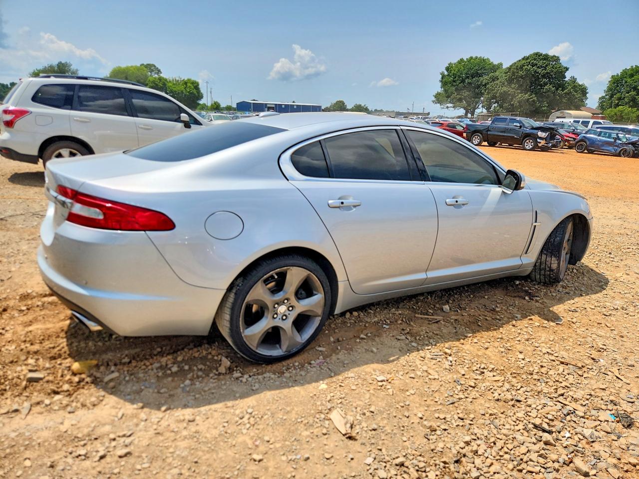 2009 Jaguar Xf Supercharged Silver vin: SAJWA07C191R25029