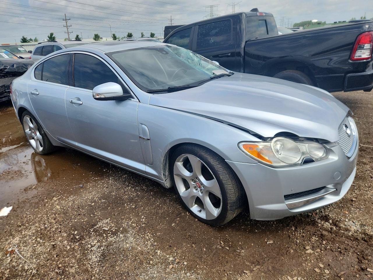 2009 Jaguar Xf Supercharged Silver vin: SAJWA07C391R35674