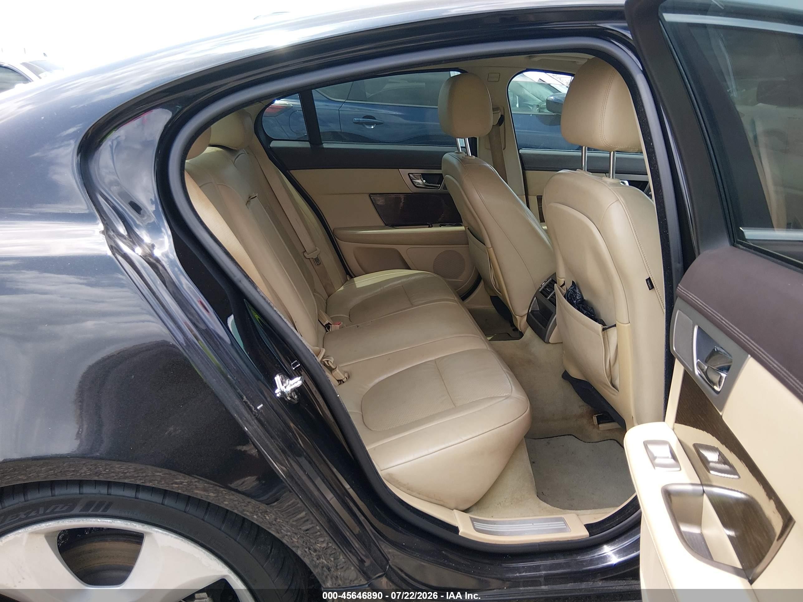 2009 Jaguar Xf Supercharged Black vin: SAJWA07C791R07781
