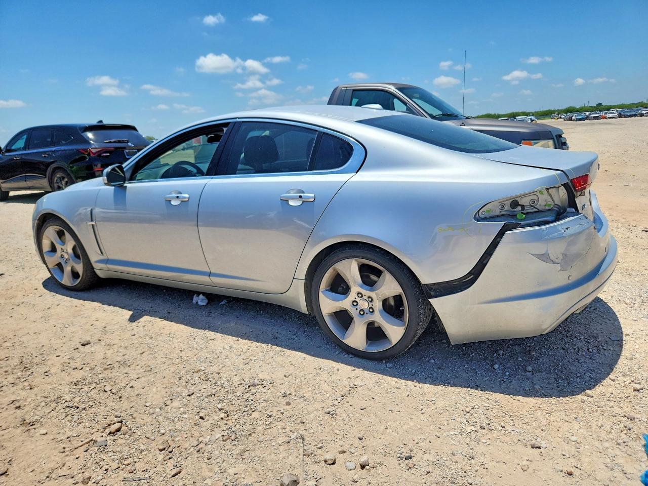 2009 Jaguar Xf Supercharged Silver vin: SAJWA07C791R12026