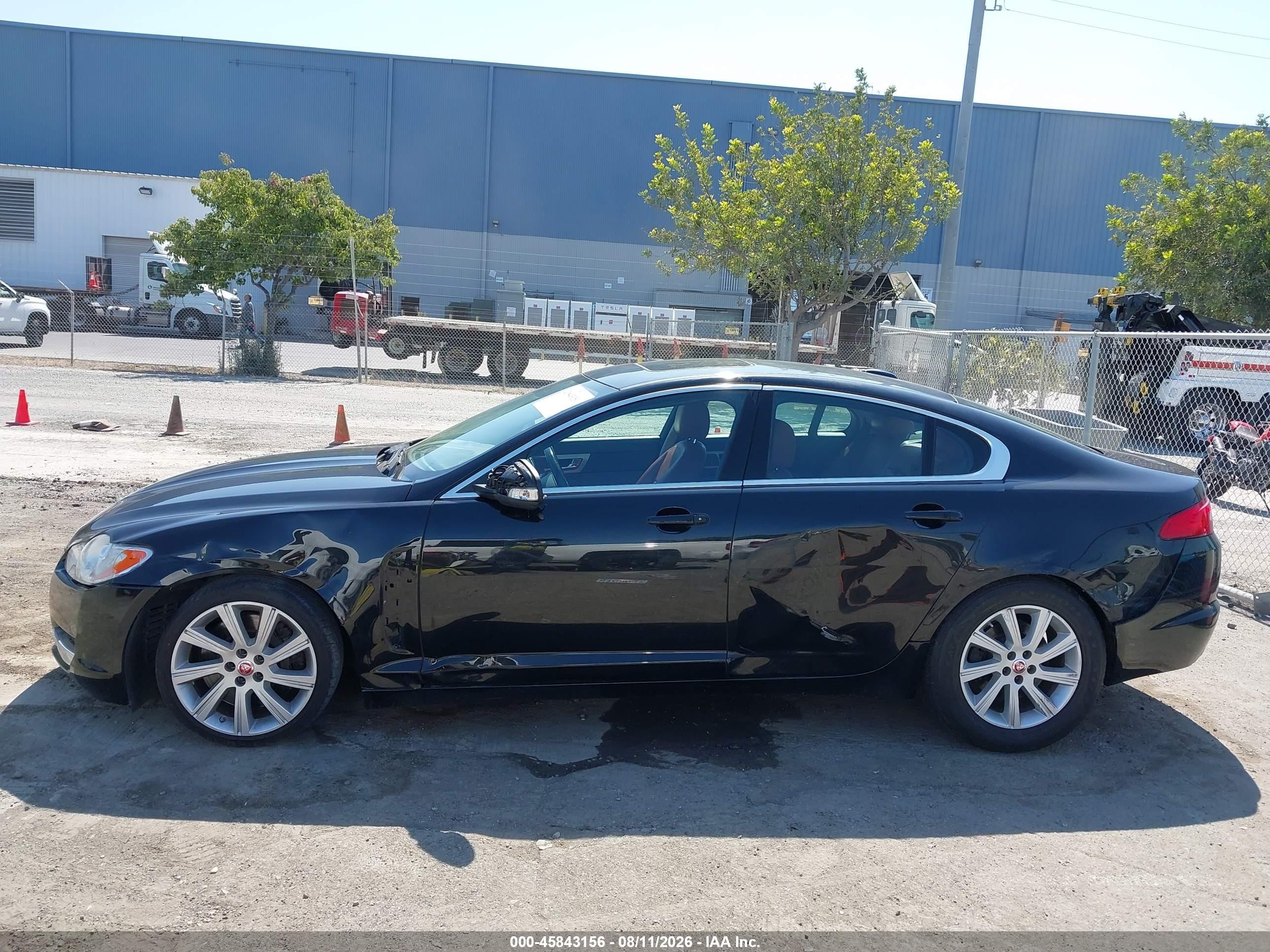 2009 Jaguar Xf Supercharged Black vin: SAJWA07C991R25179