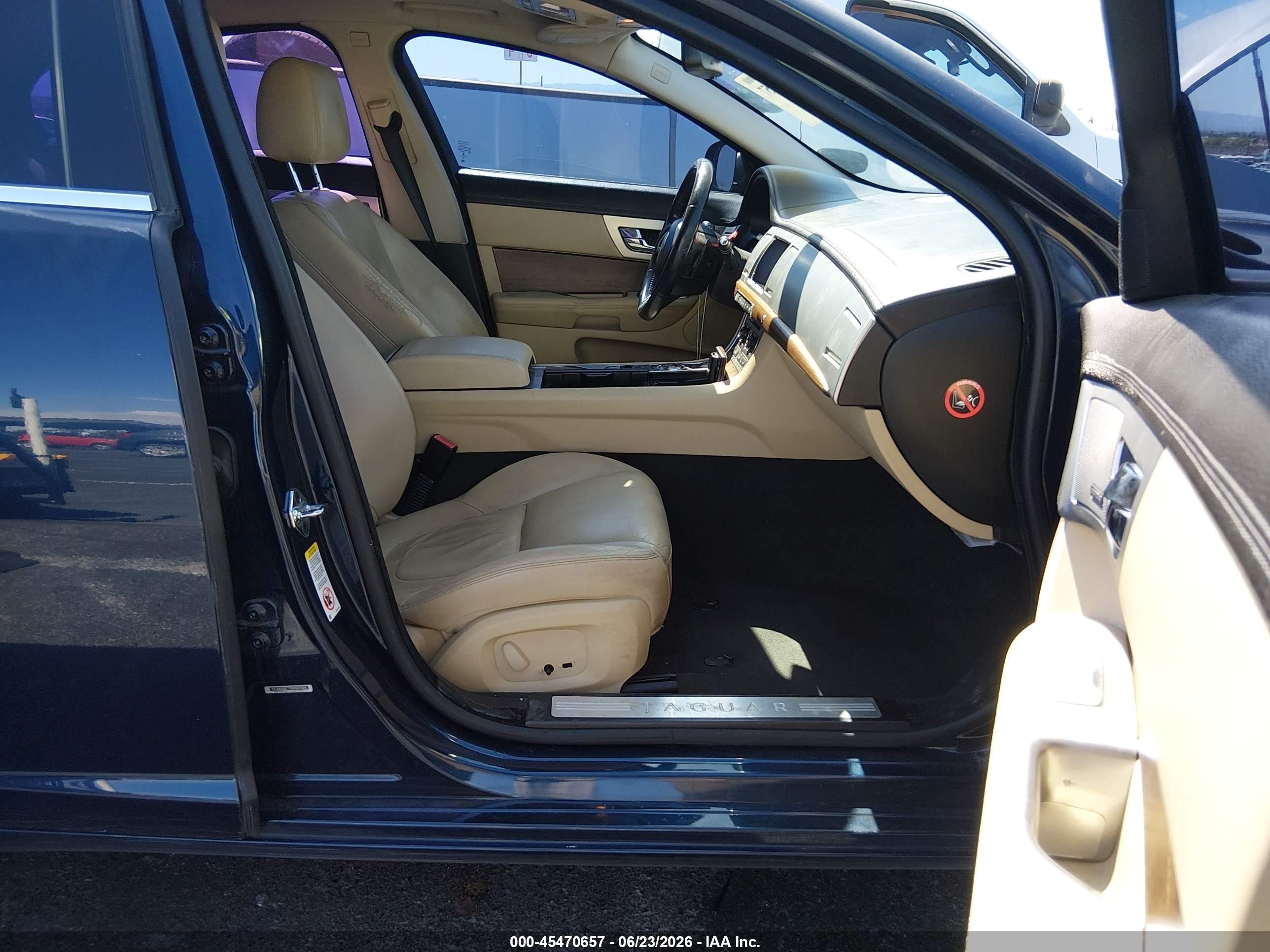 2013 Jaguar Xf V6 Sc Black vin: SAJWA0E77D8S87925