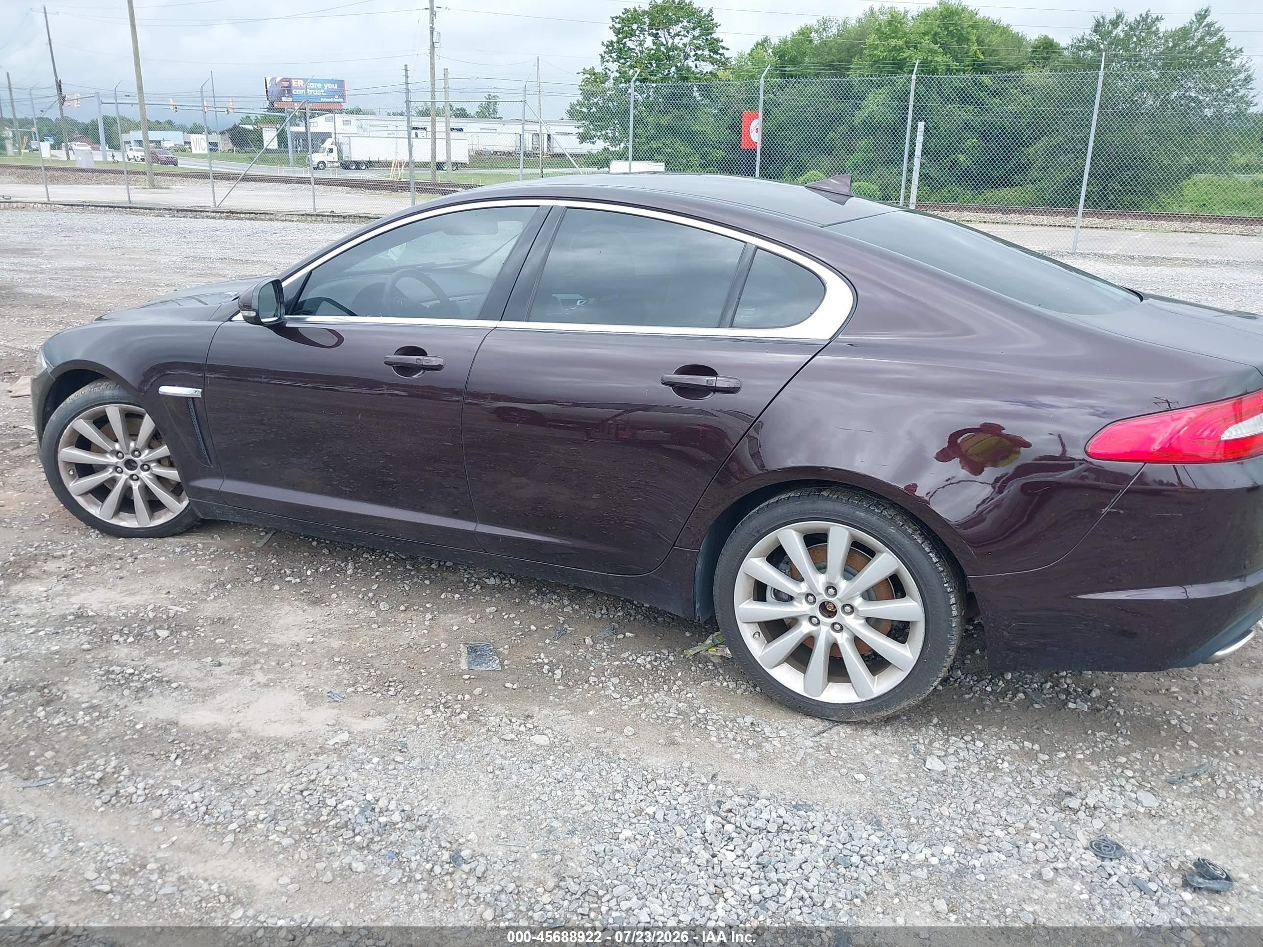 2013 Jaguar Xf V6 Sc Фиолетовый vin: SAJWA0E79D8S77607