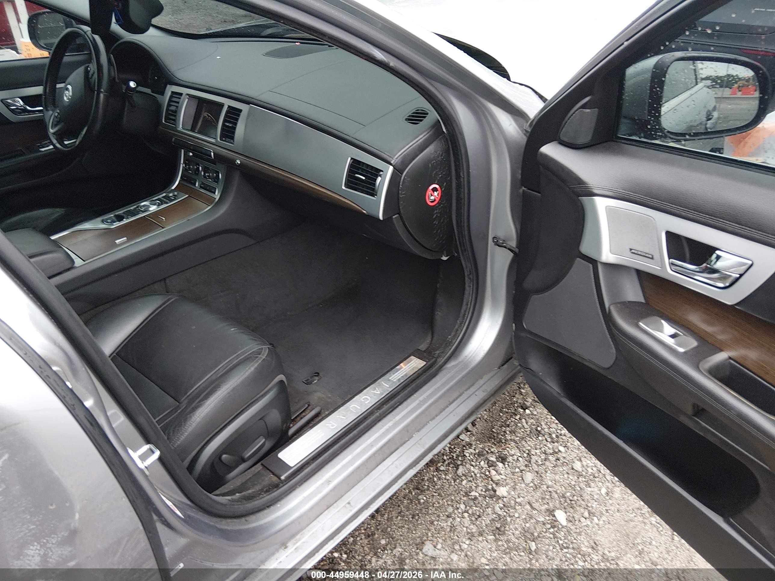 2013 Jaguar Xf V6 Sc Серый vin: SAJWA0E79D8S92074