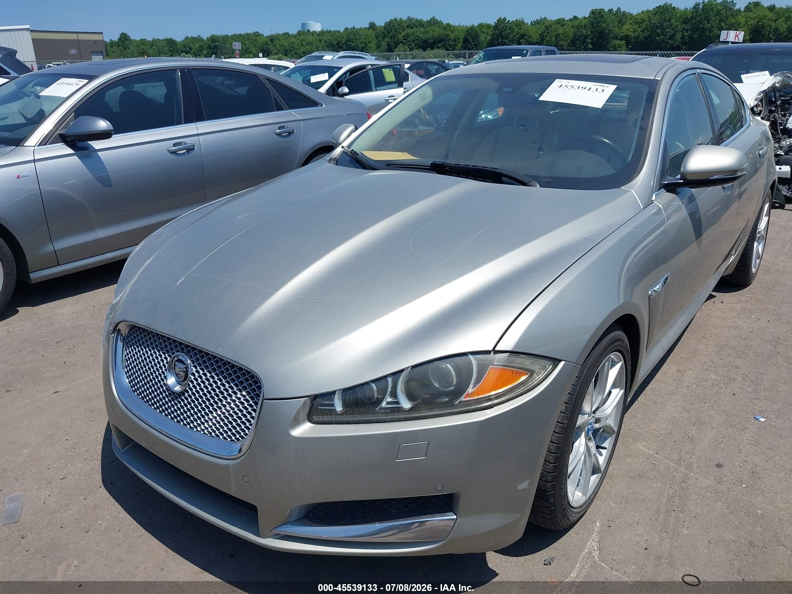 2013 Jaguar Xf V6 Sc Silver vin: SAJWA0E79D8S95668