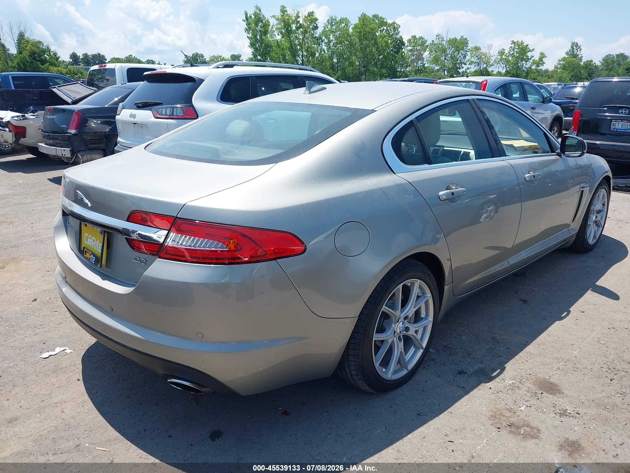 2013 Jaguar Xf V6 Sc Silver vin: SAJWA0E79D8S95668
