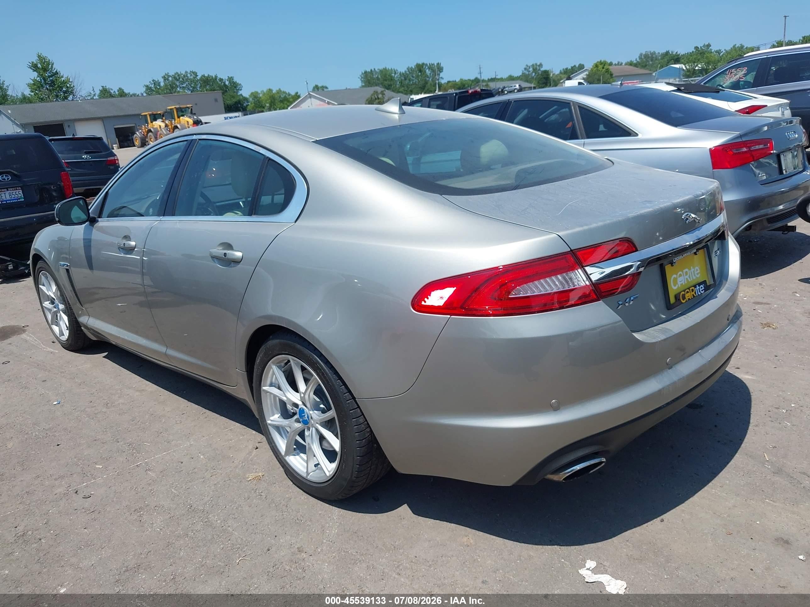 2013 Jaguar Xf V6 Sc Silver vin: SAJWA0E79D8S95668