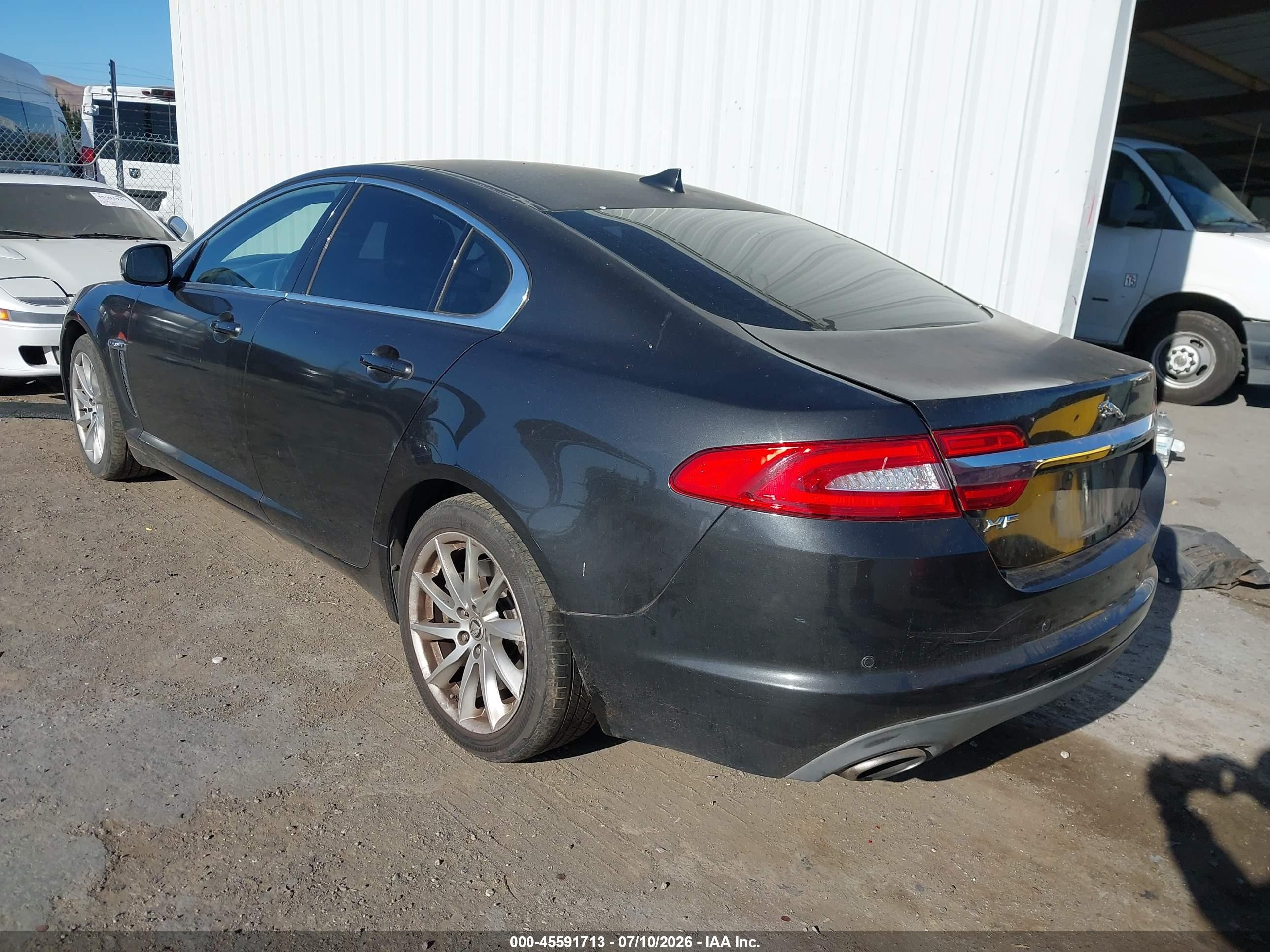 2013 Jaguar Xf I4 T Gray vin: SAJWA0ES2DPS70637