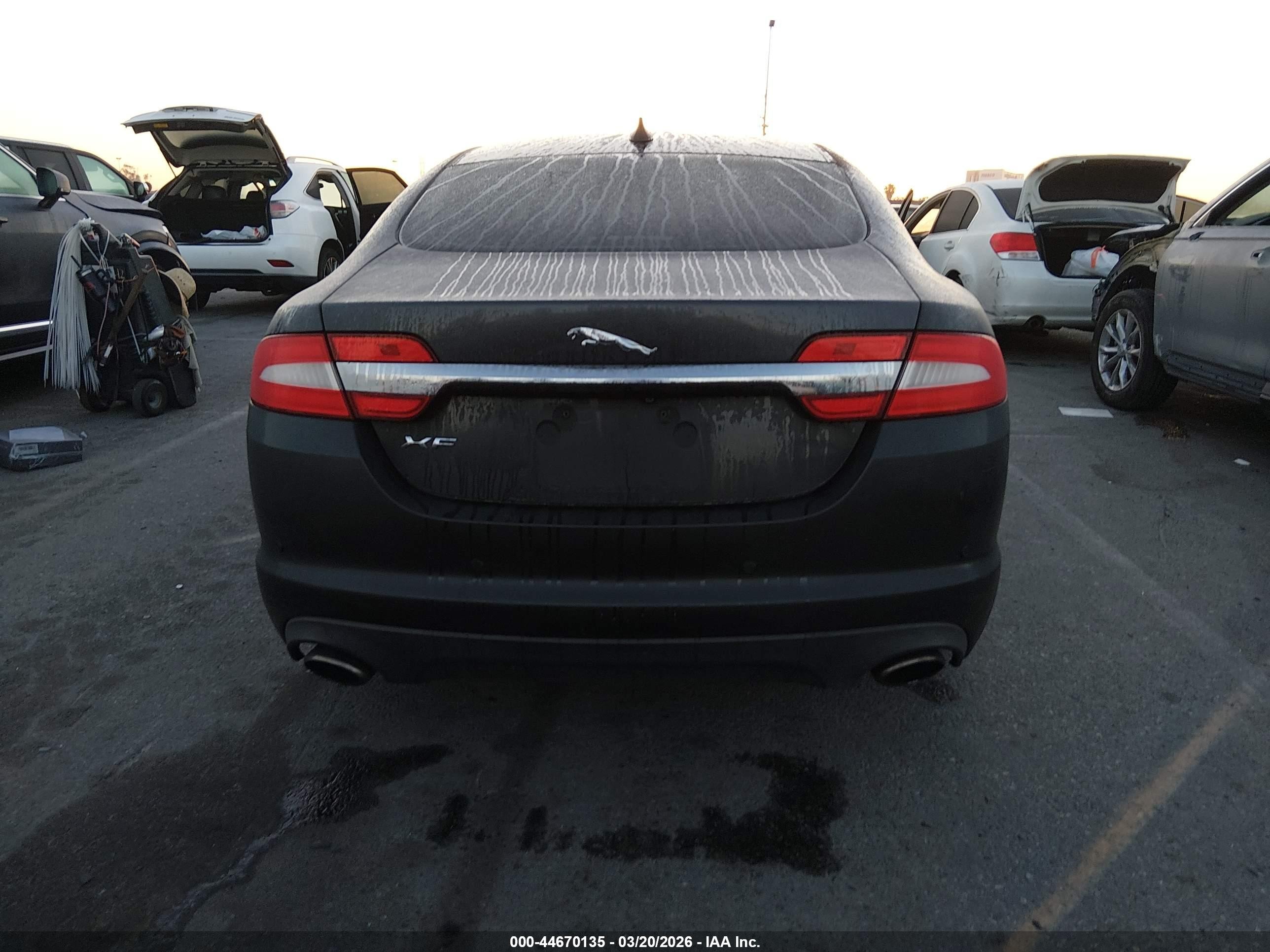 2013 Jaguar Xf I4 T Gray vin: SAJWA0ES3DPS63907
