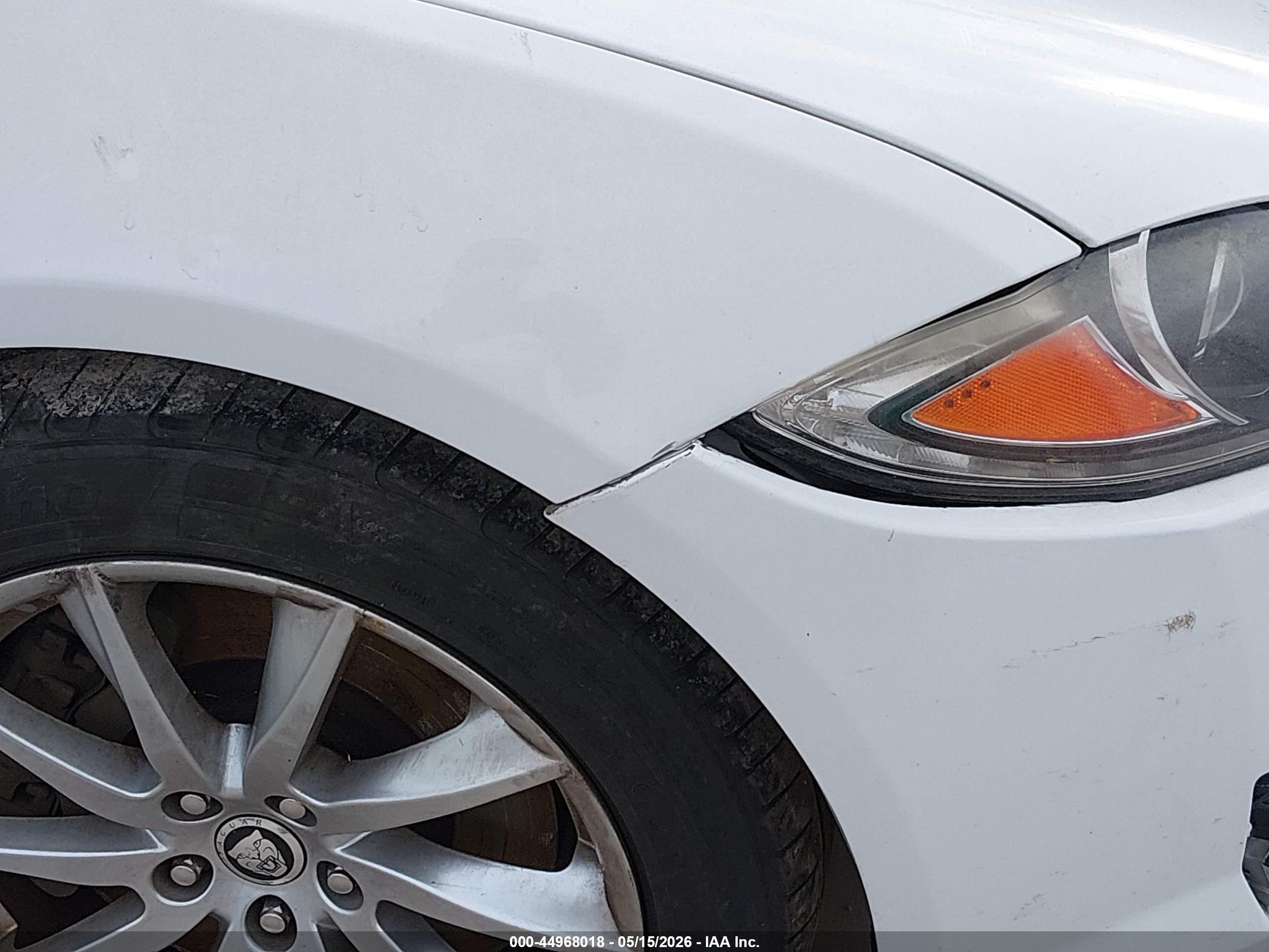2013 Jaguar Xf I4 T White vin: SAJWA0ES4DPS78979