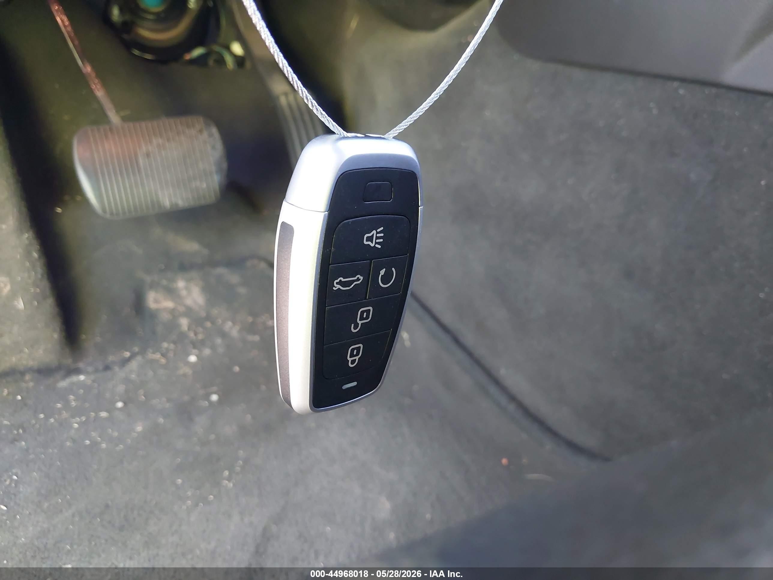 2013 Jaguar Xf I4 T White vin: SAJWA0ES4DPS78979