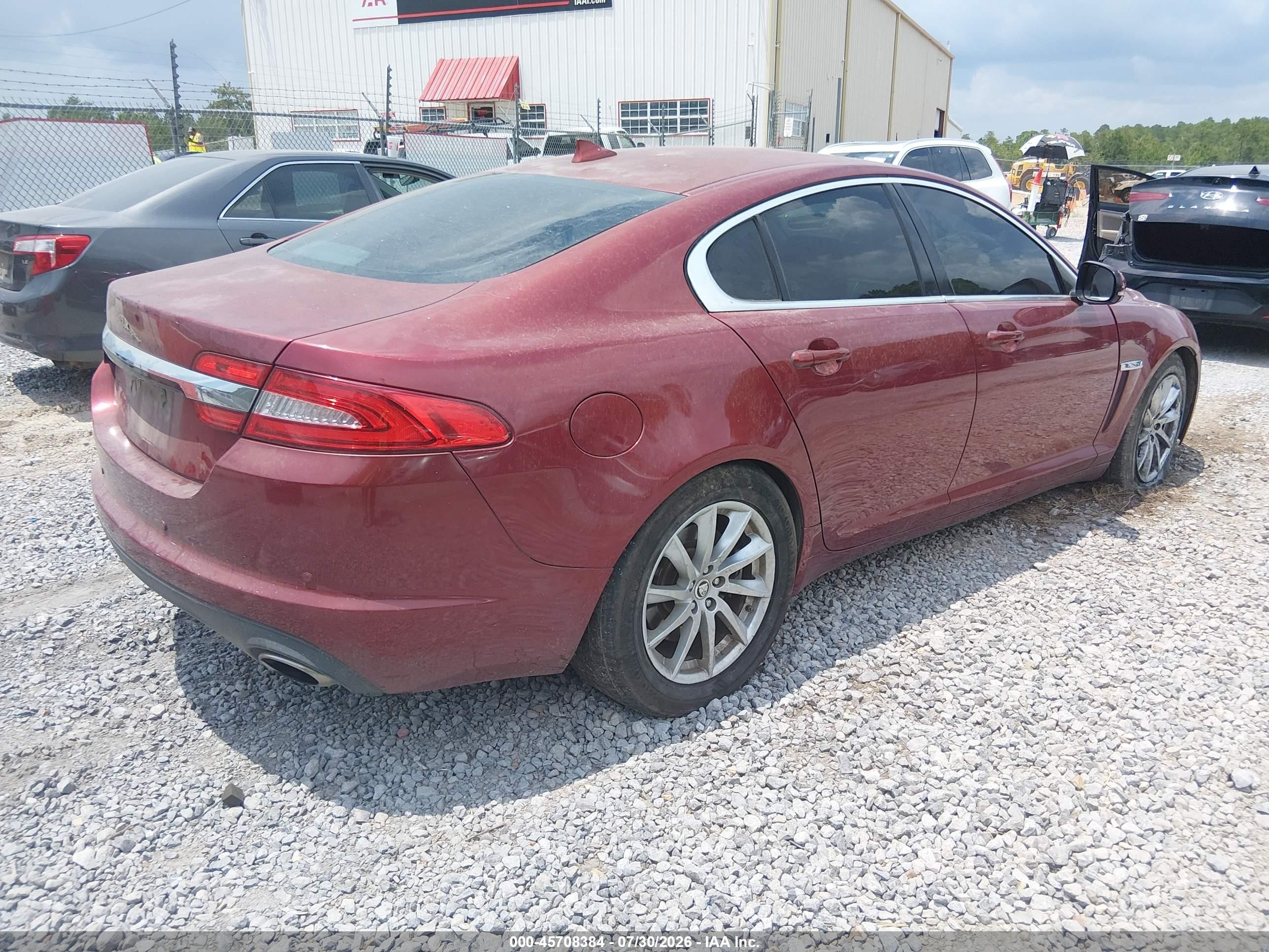 2013 Jaguar Xf I4 T Красный vin: SAJWA0ES4DPU08730