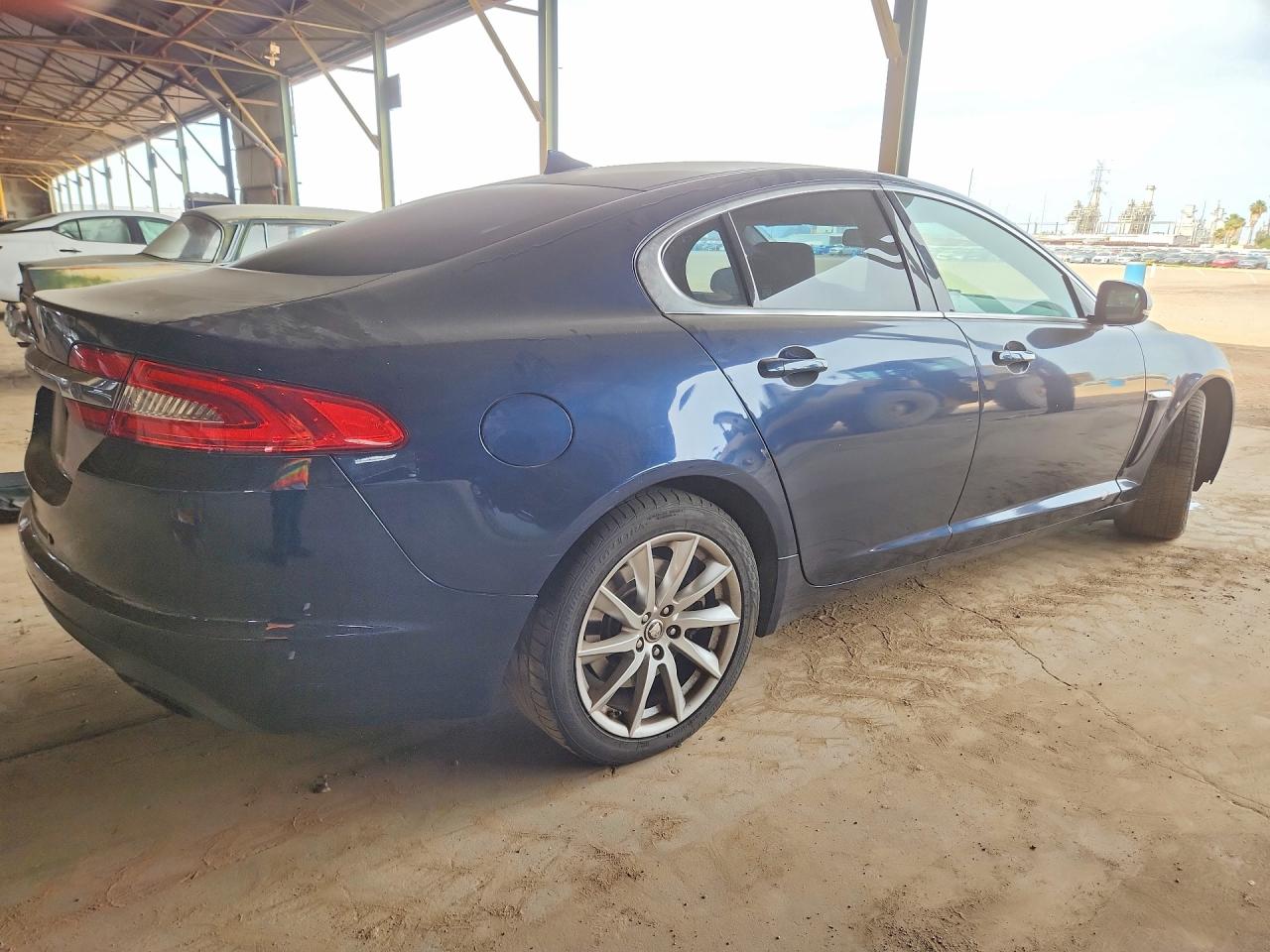 2013 Jaguar Xf Blue vin: SAJWA0ES9DPS96152
