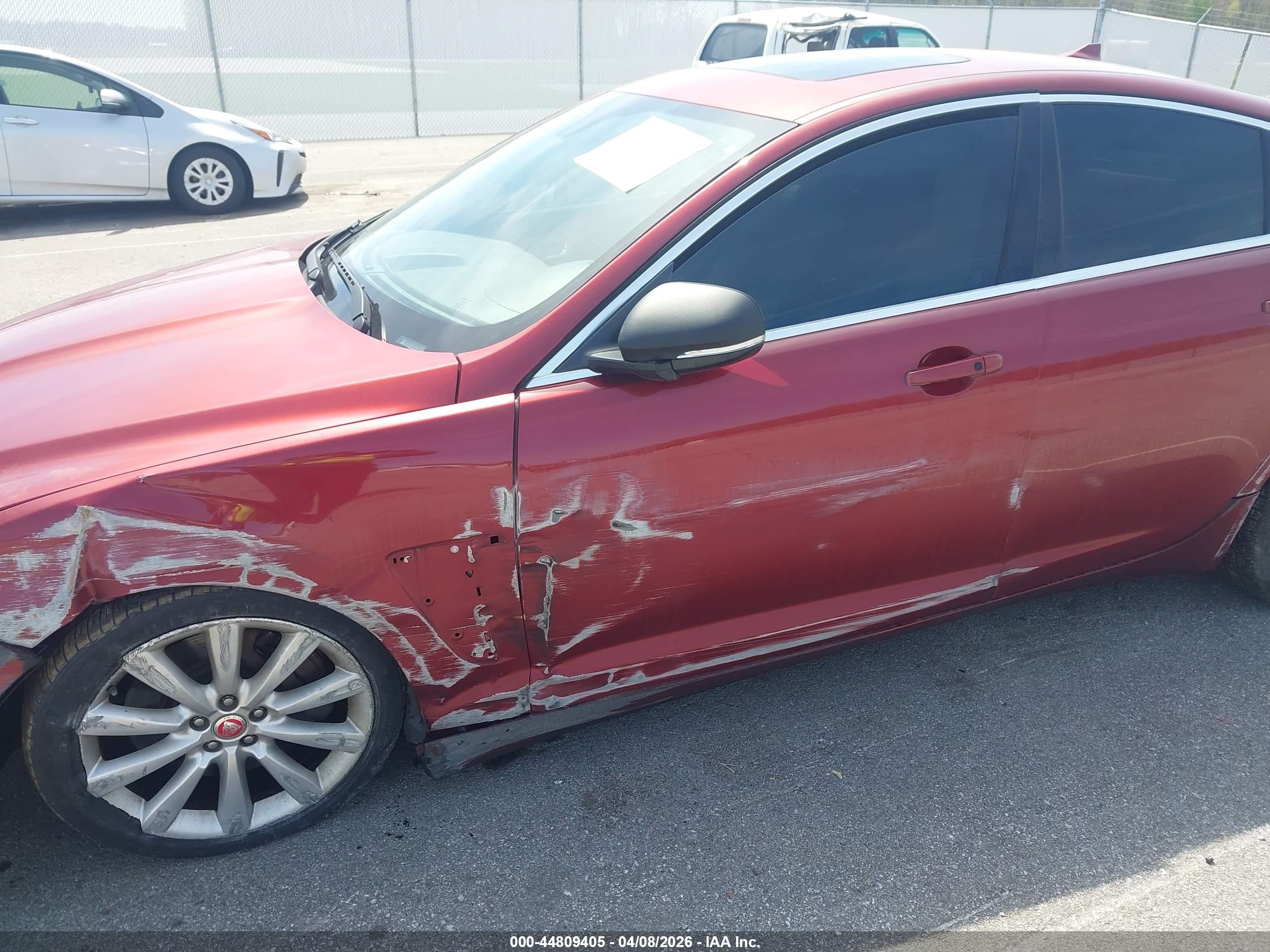 2014 Jaguar Xf V6 Sc Red vin: SAJWA0EX6E8U22006