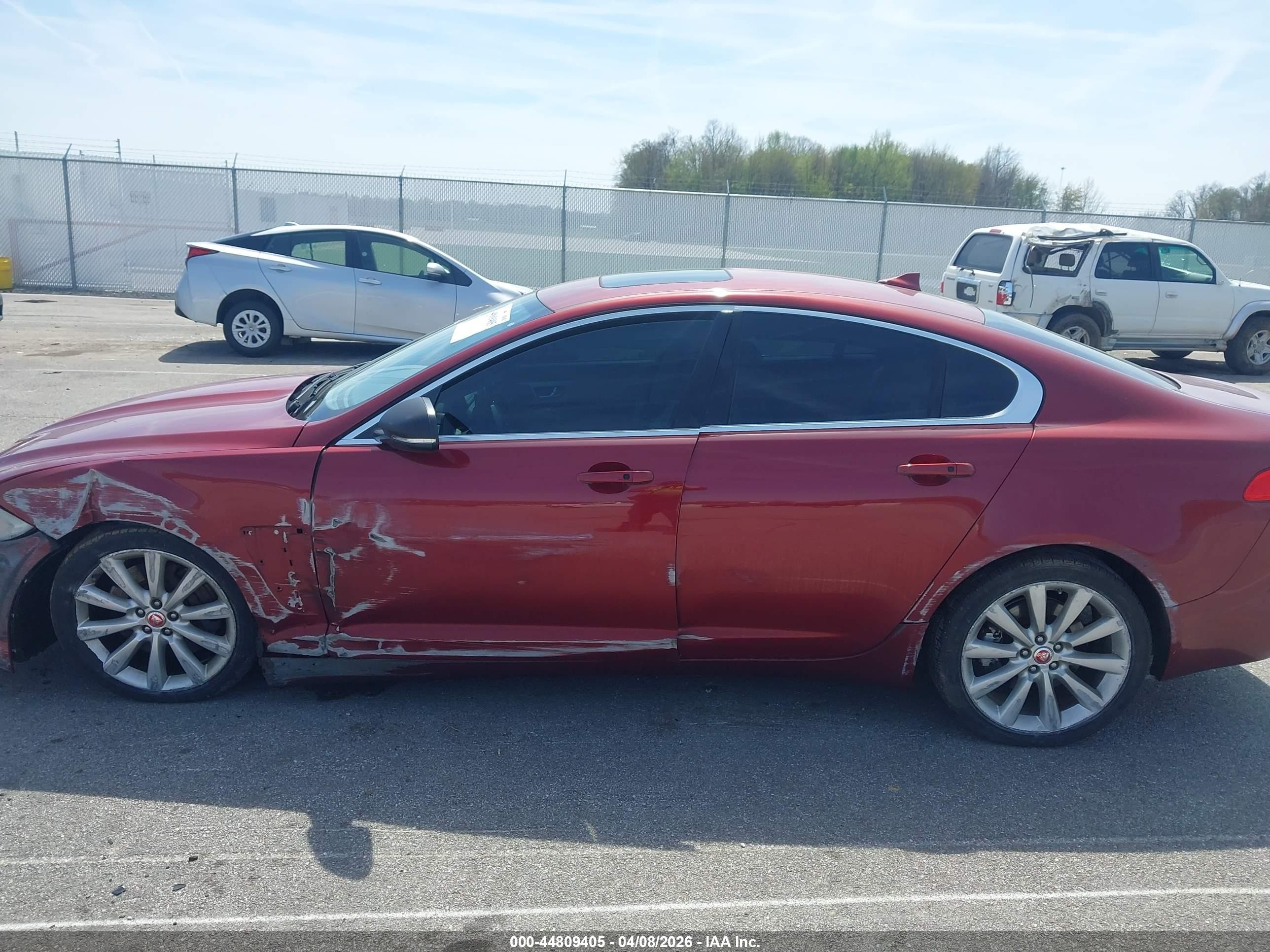 2014 Jaguar Xf V6 Sc Red vin: SAJWA0EX6E8U22006