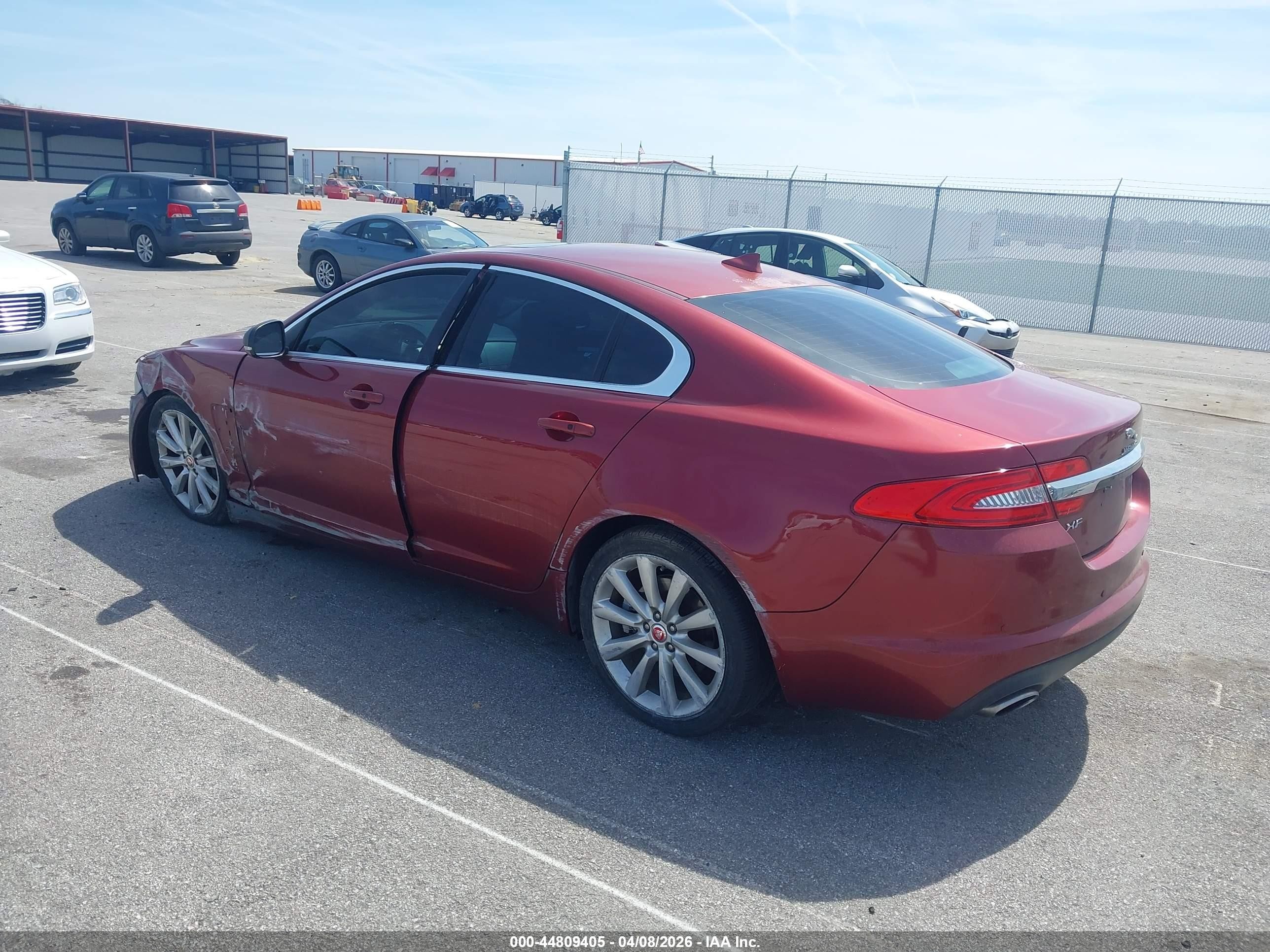 2014 Jaguar Xf V6 Sc Red vin: SAJWA0EX6E8U22006