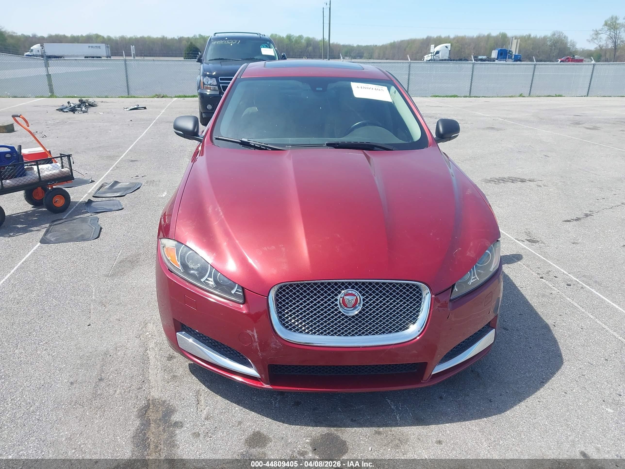 2014 Jaguar Xf V6 Sc Red vin: SAJWA0EX6E8U22006