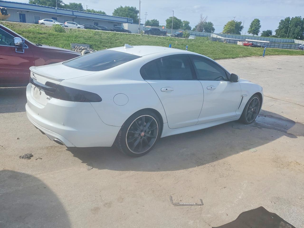 2015 Jaguar Xf 3.0 Sport White vin: SAJWA0F73F8U86438