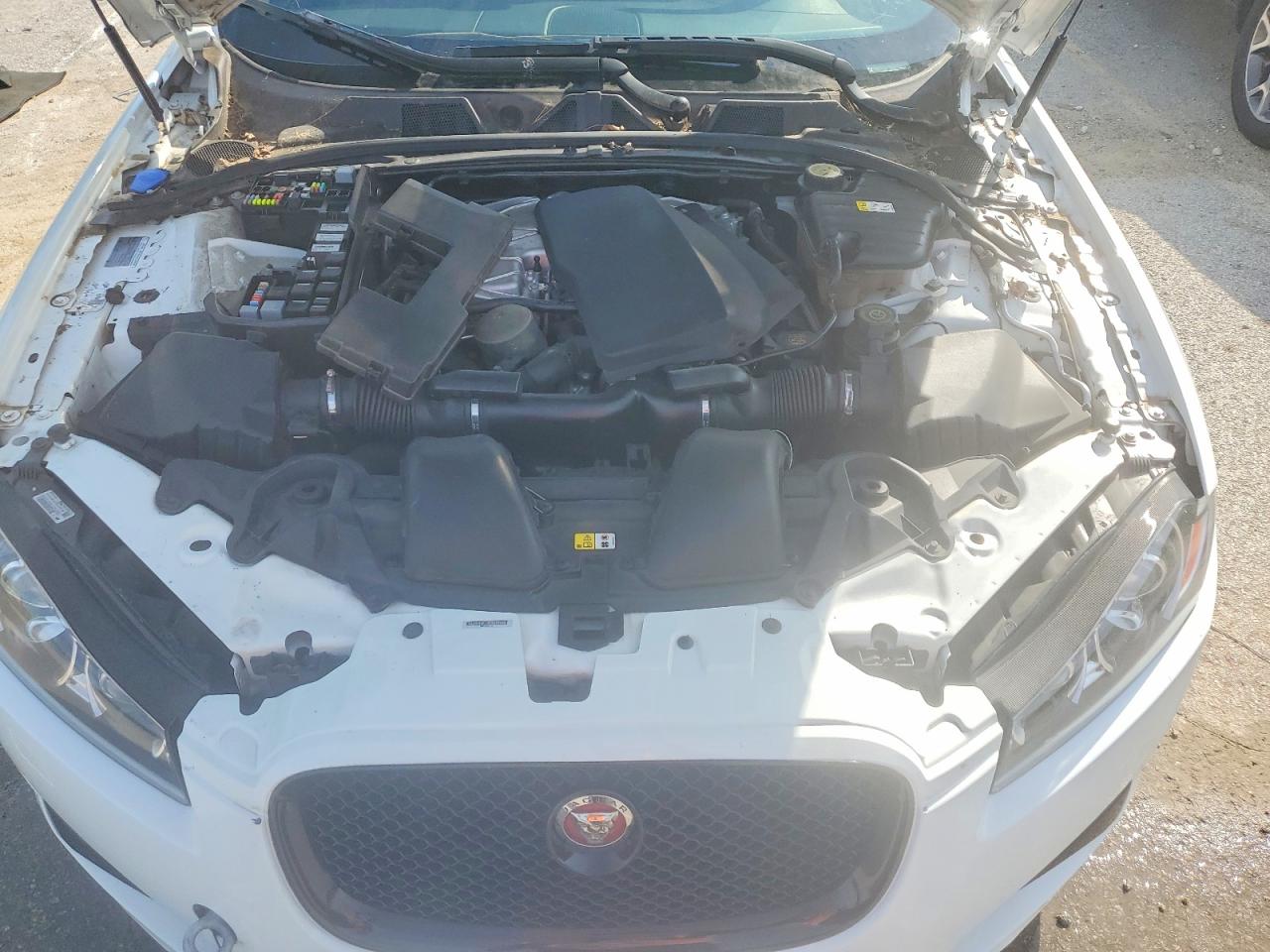 2015 Jaguar Xf 3.0 Sport White vin: SAJWA0F73F8U86438
