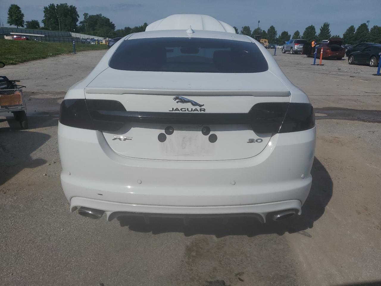 2015 Jaguar Xf 3.0 Sport White vin: SAJWA0F73F8U86438 Damage: Rear Bumper/Cover, Heavy Scratch, 1/2 To 1 Inch