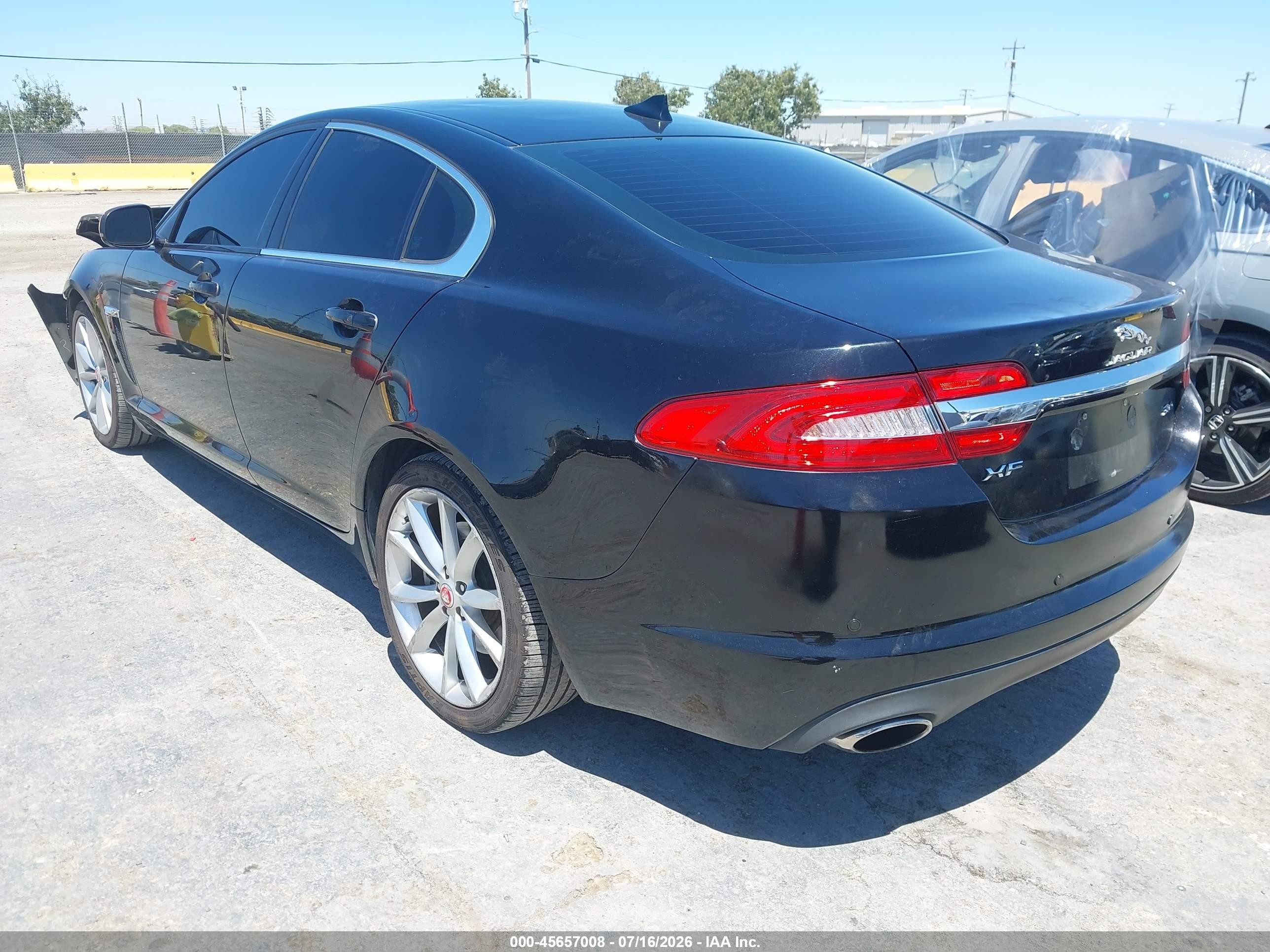 2015 Jaguar Xf 3.0 Portfolio/3.0 Sport Black vin: SAJWA0F74F8U55442