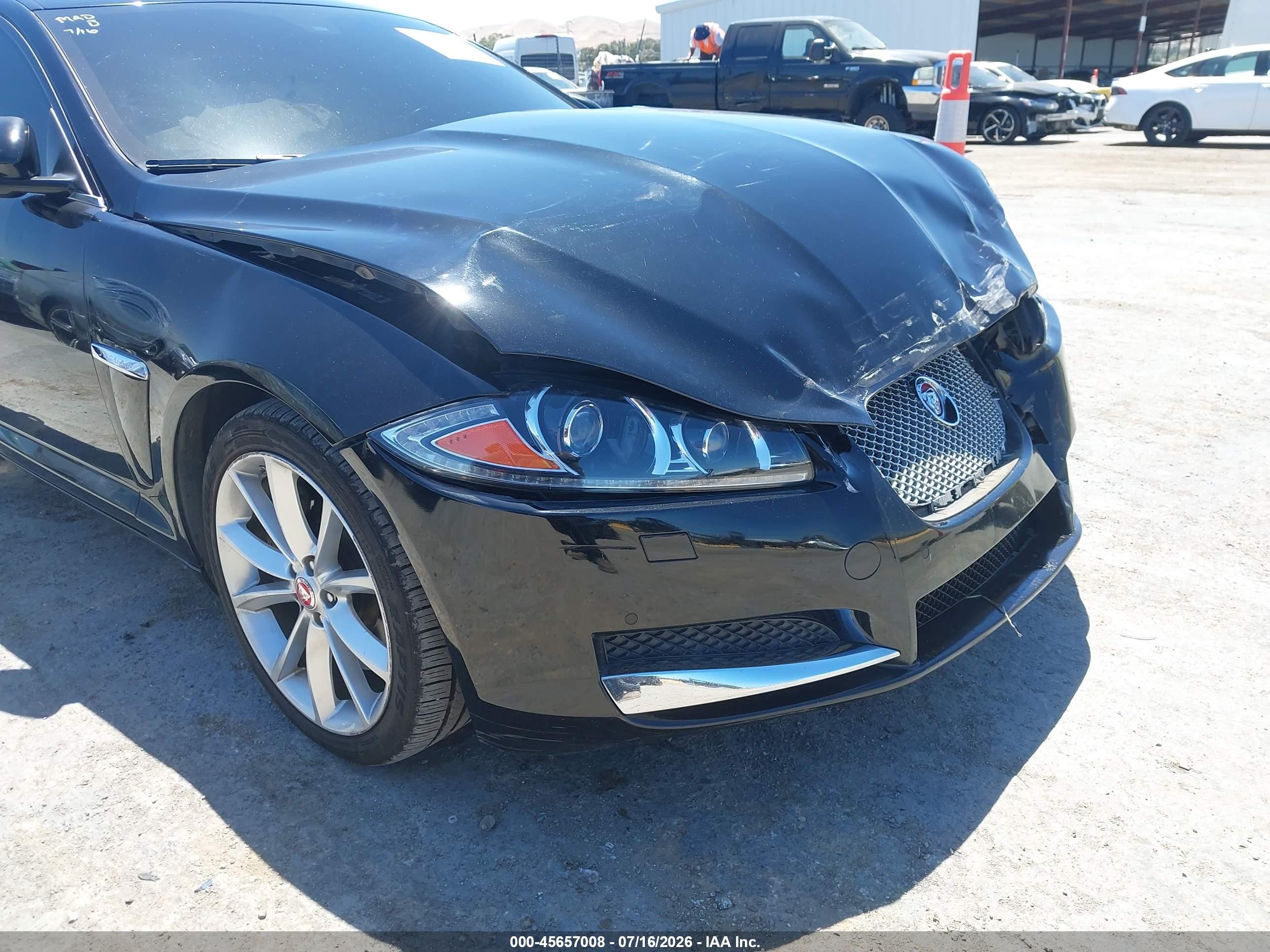 2015 Jaguar Xf 3.0 Portfolio/3.0 Sport Black vin: SAJWA0F74F8U55442
