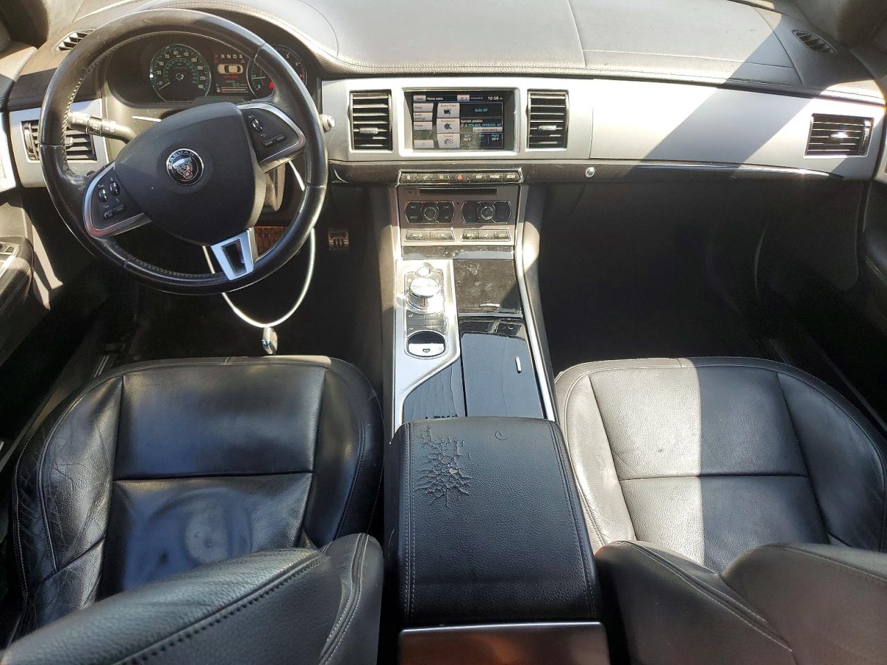 2015 Jaguar Xf 3.0 Sport Silver vin: SAJWA0F75F8U65963