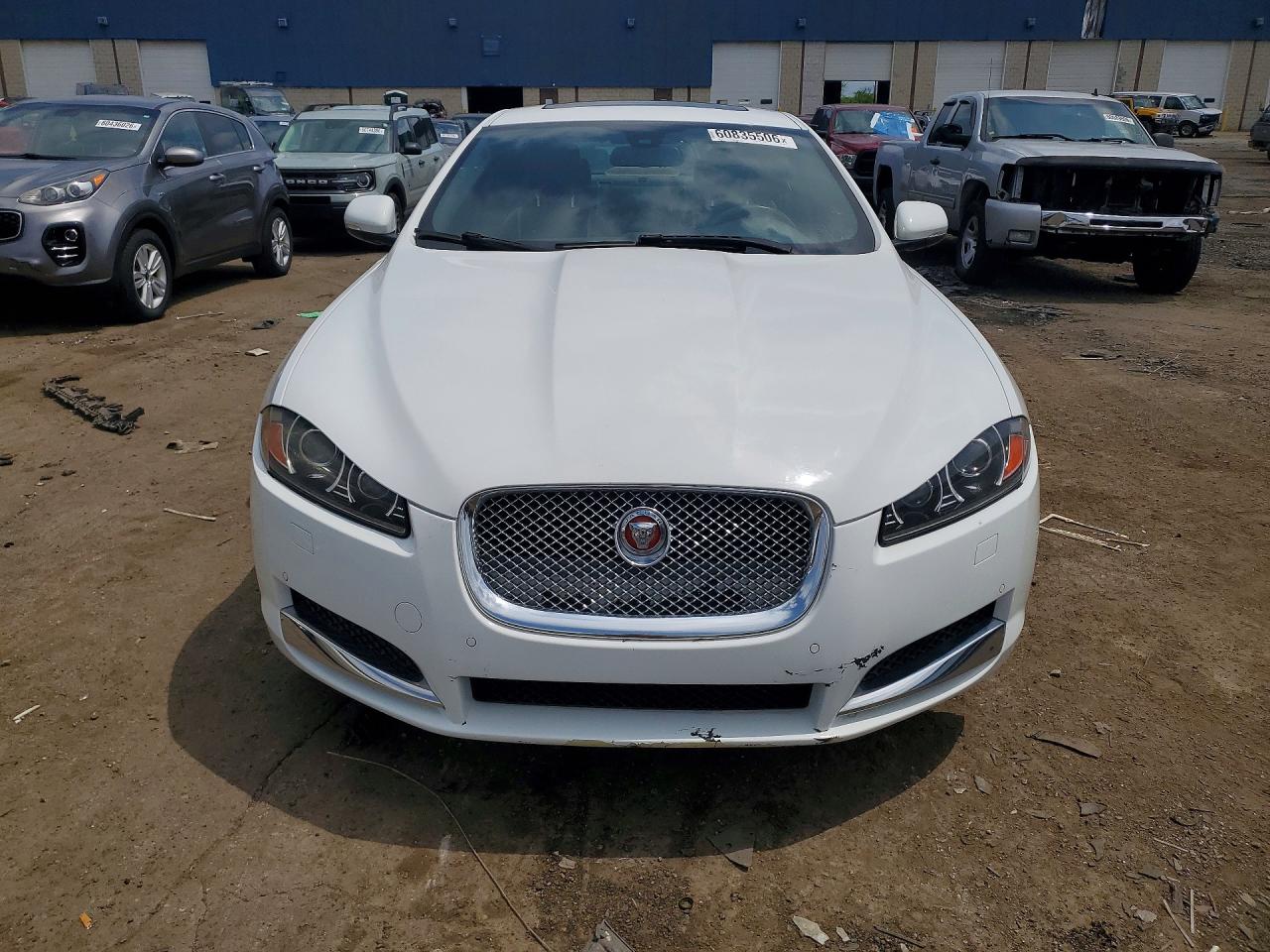 2015 Jaguar Xf 3.0 Sport Белый vin: SAJWA0F78F8U53919