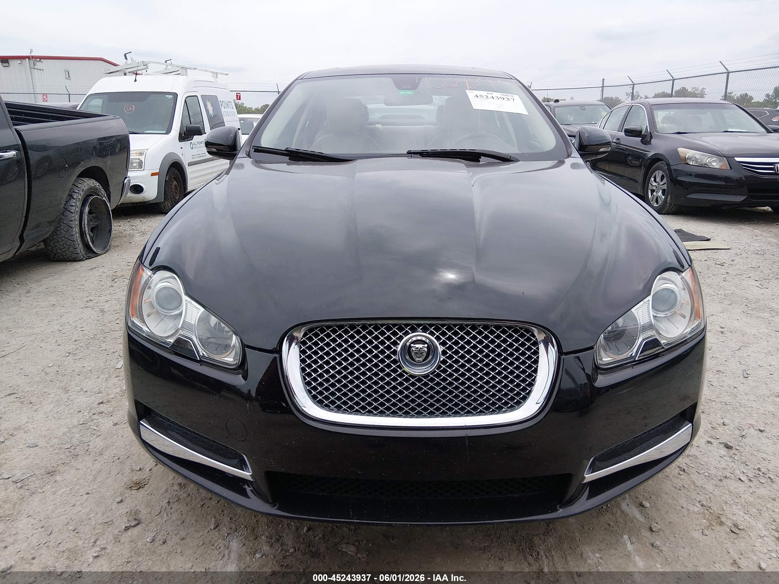 2010 Jaguar Xf   Black vin: SAJWA0FA1AHR65915