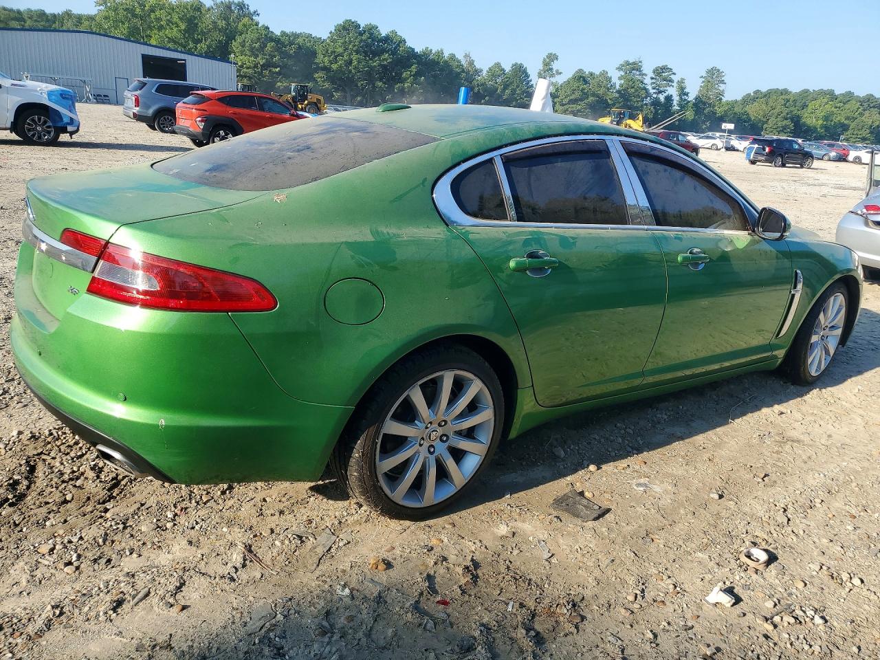 2010 Jaguar Xf Luxury Green vin: SAJWA0FA5AHR54741