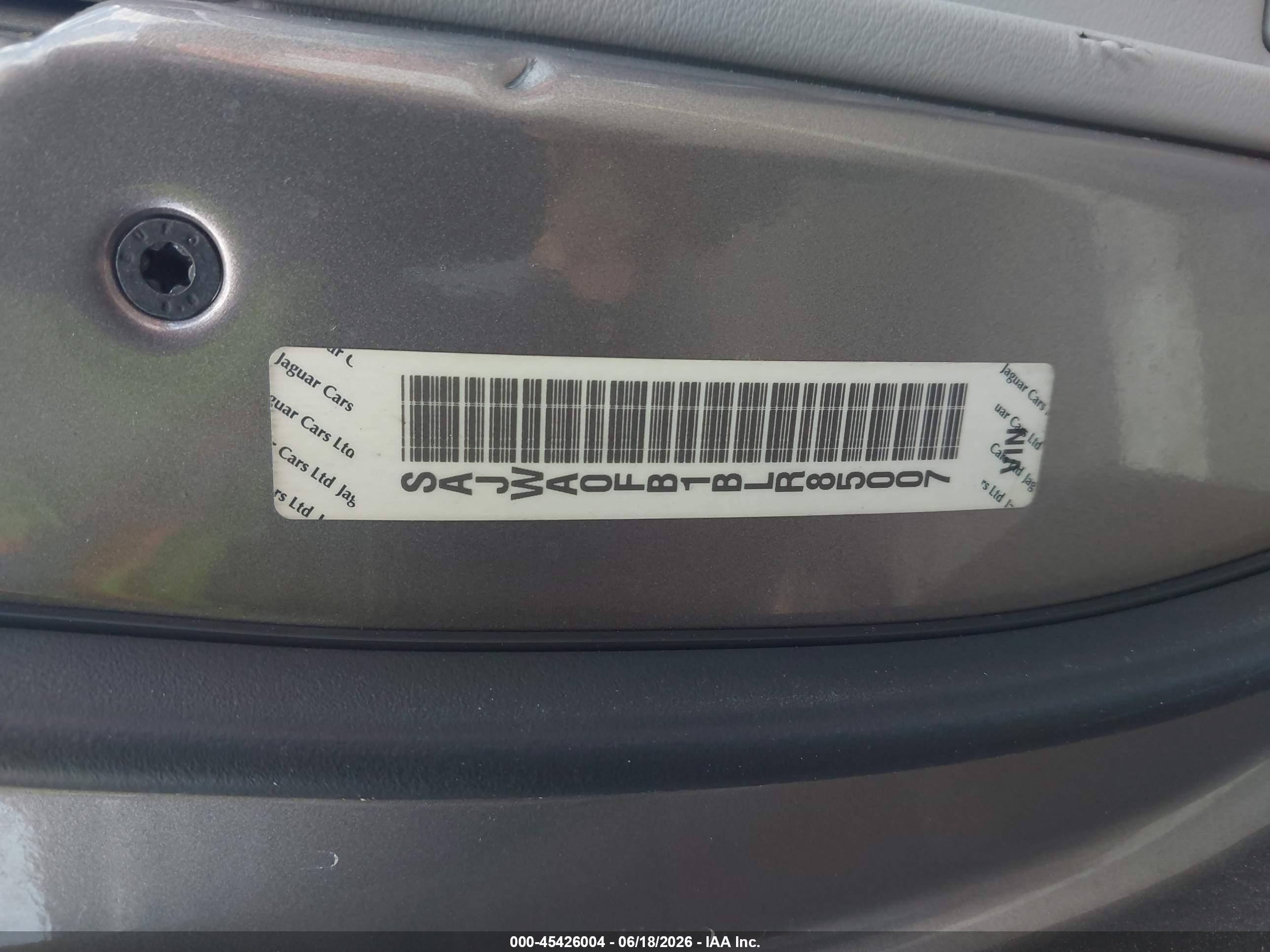 2011 Jaguar Xf   Silver vin: SAJWA0FB1BLR85007