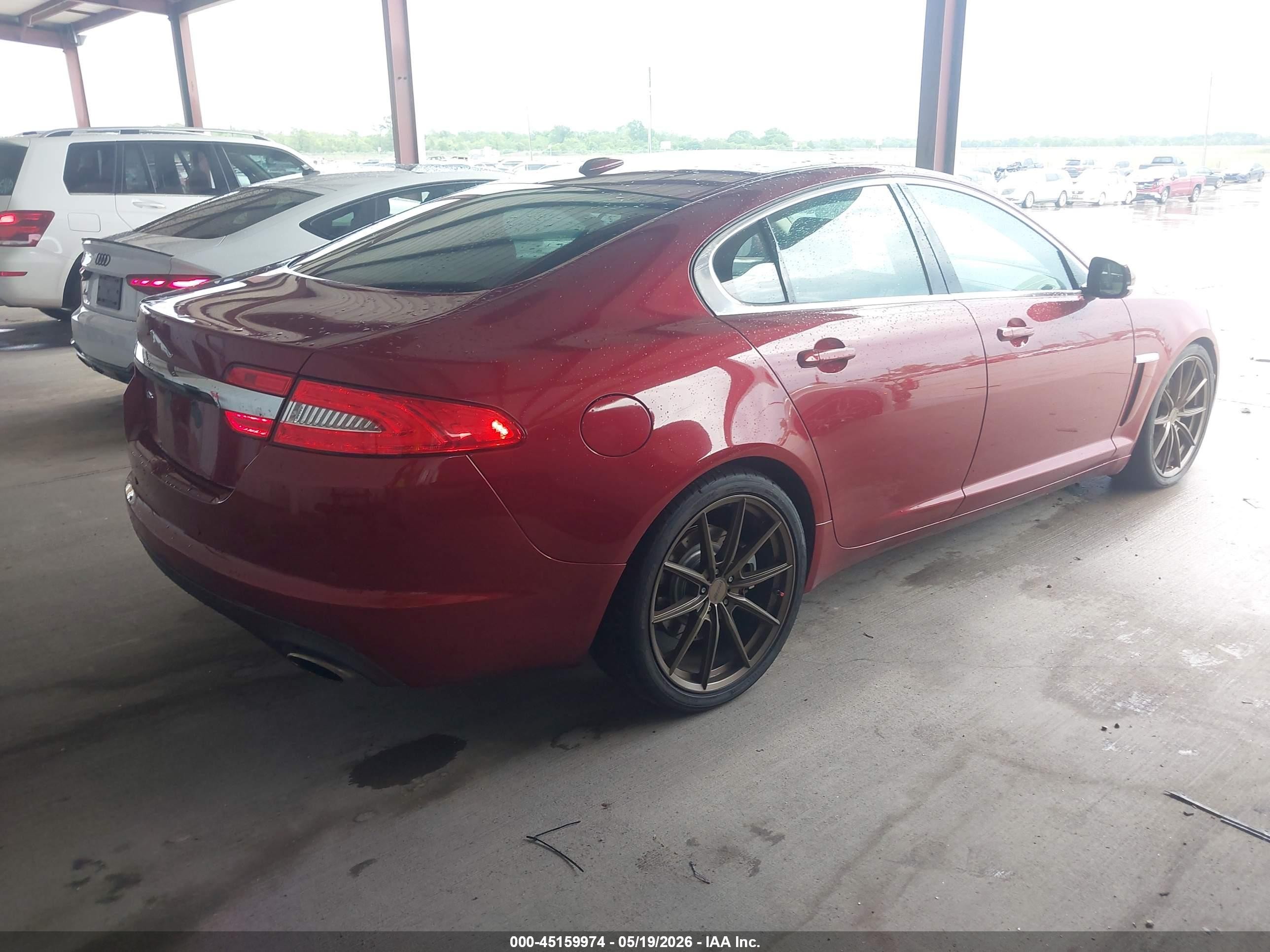 2012 Jaguar Xf   Темно-бордовый vin: SAJWA0FB3CLS43029