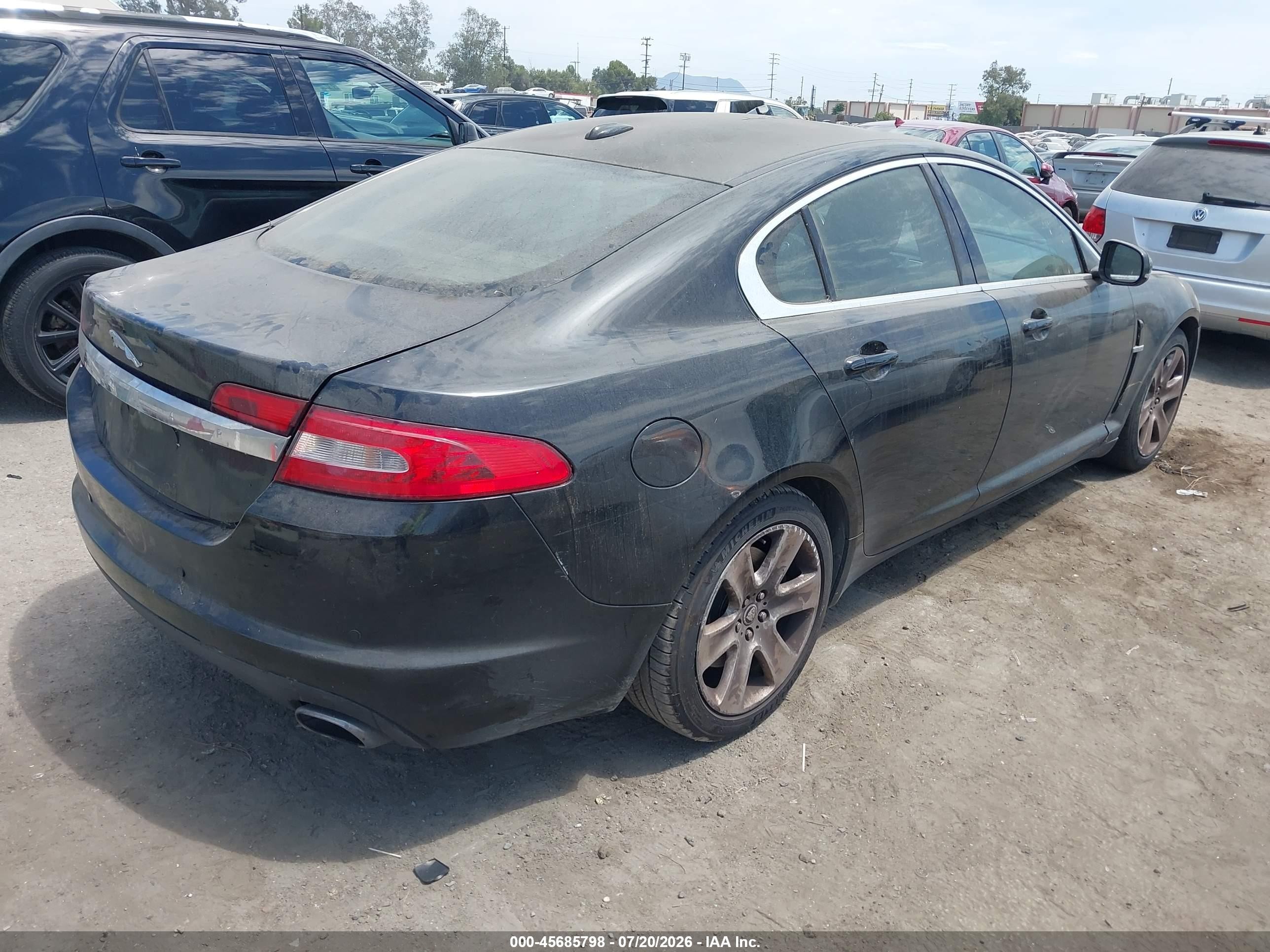 2011 Jaguar Xf   Black vin: SAJWA0FB4BLR85311