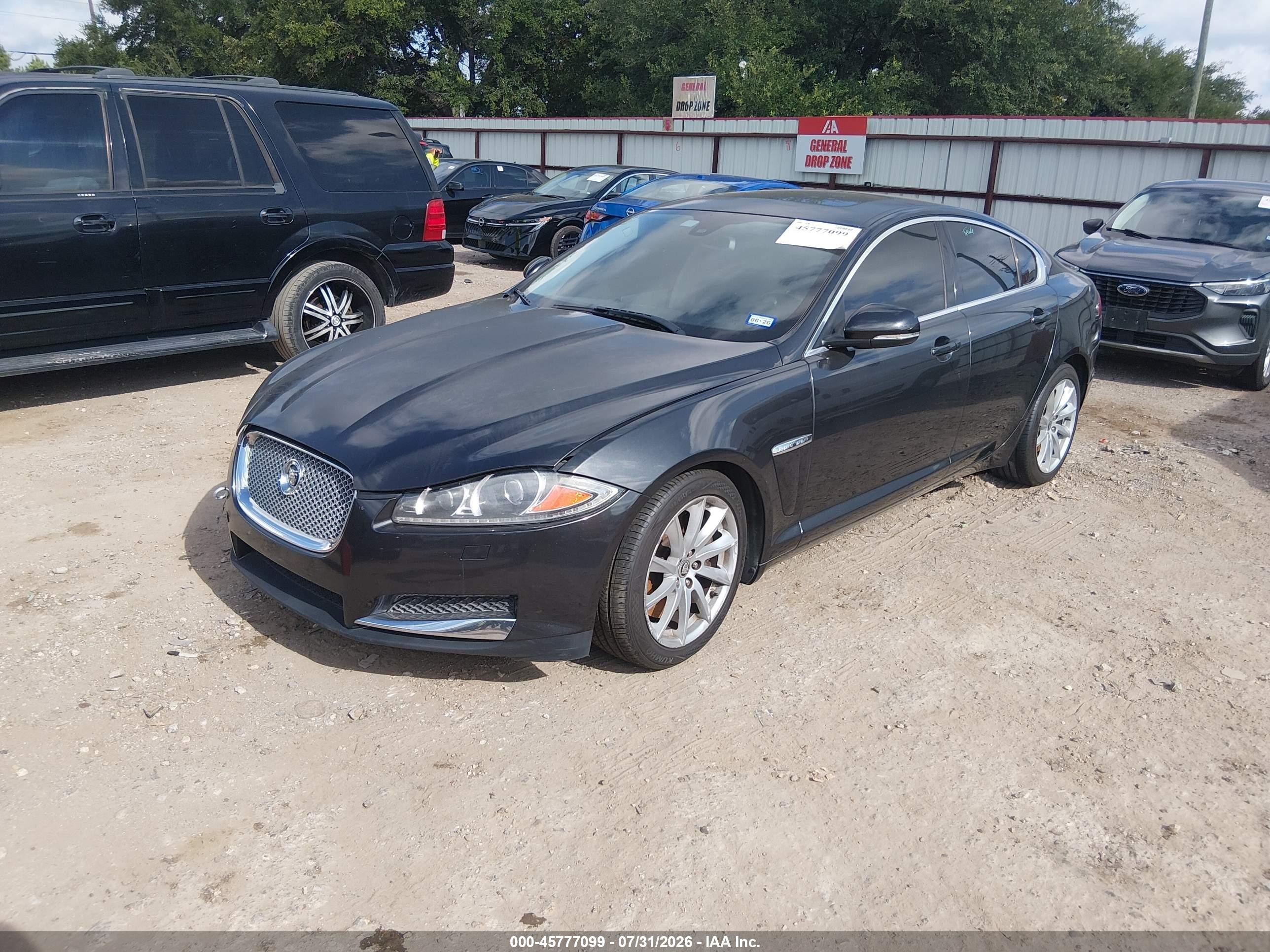 2012 Jaguar Xf   Серый vin: SAJWA0FB4CLS51186