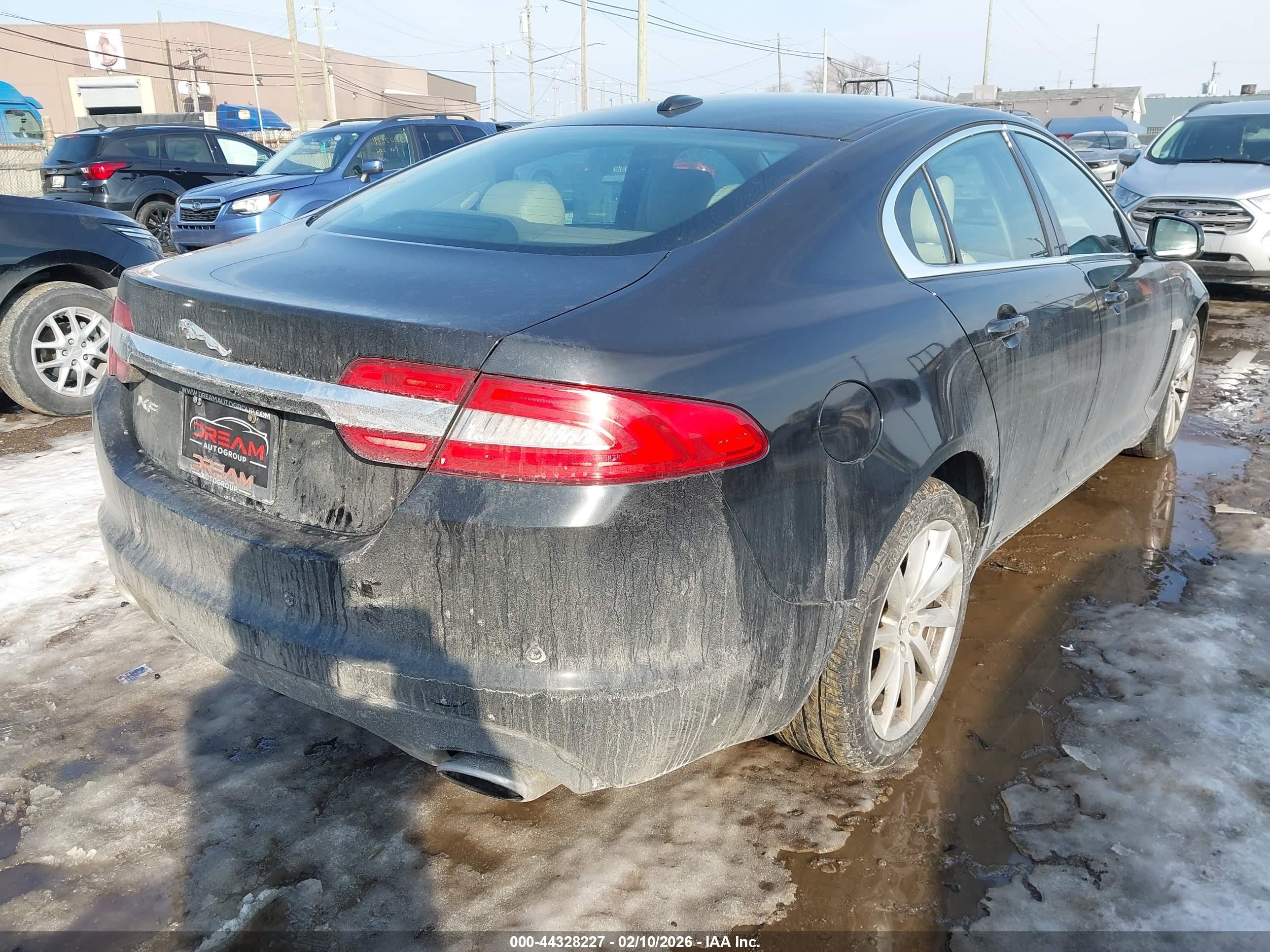 2012 Jaguar Xf   Черный vin: SAJWA0FB5CLS52931