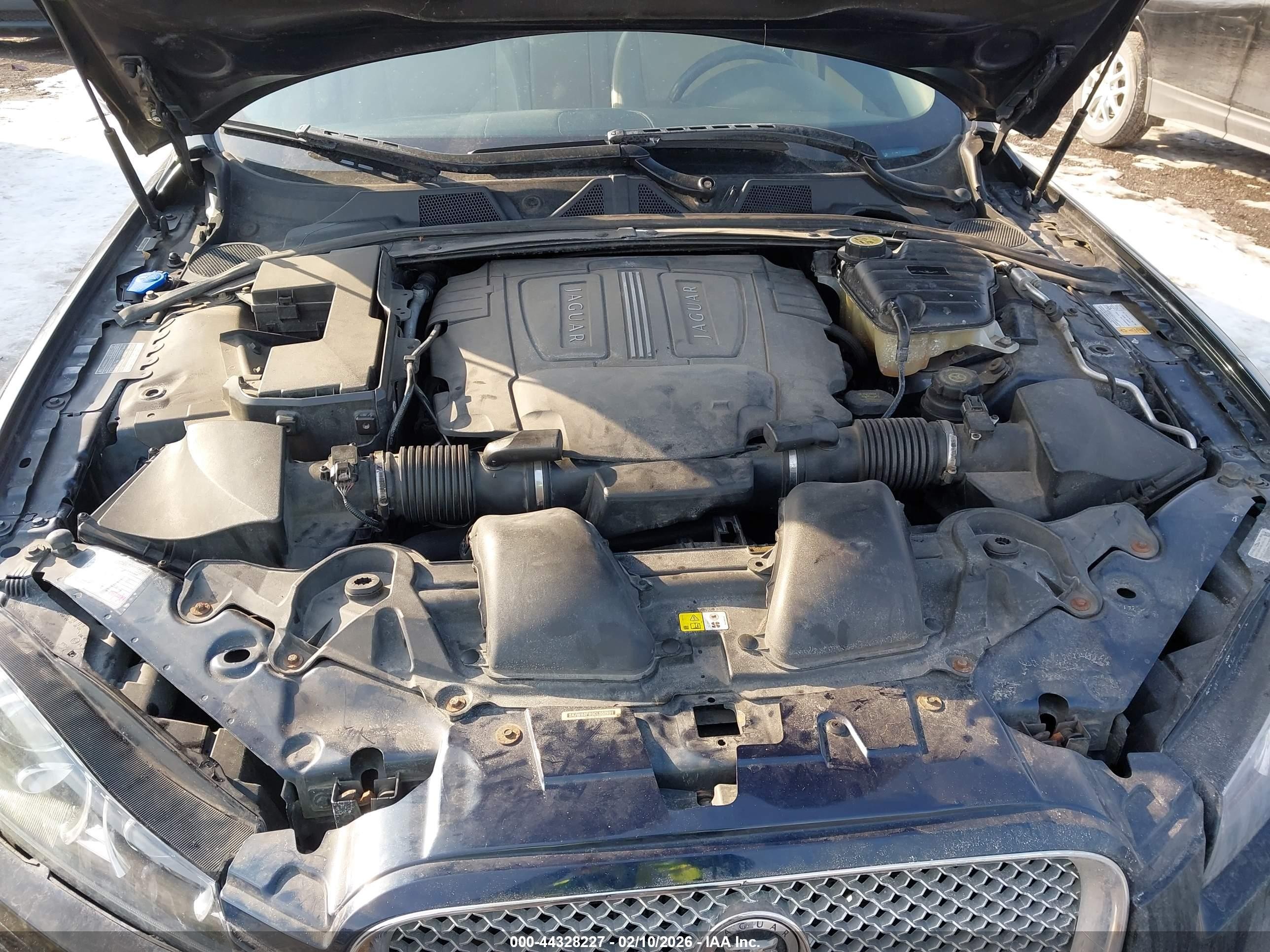 2012 Jaguar Xf   Черный vin: SAJWA0FB5CLS52931