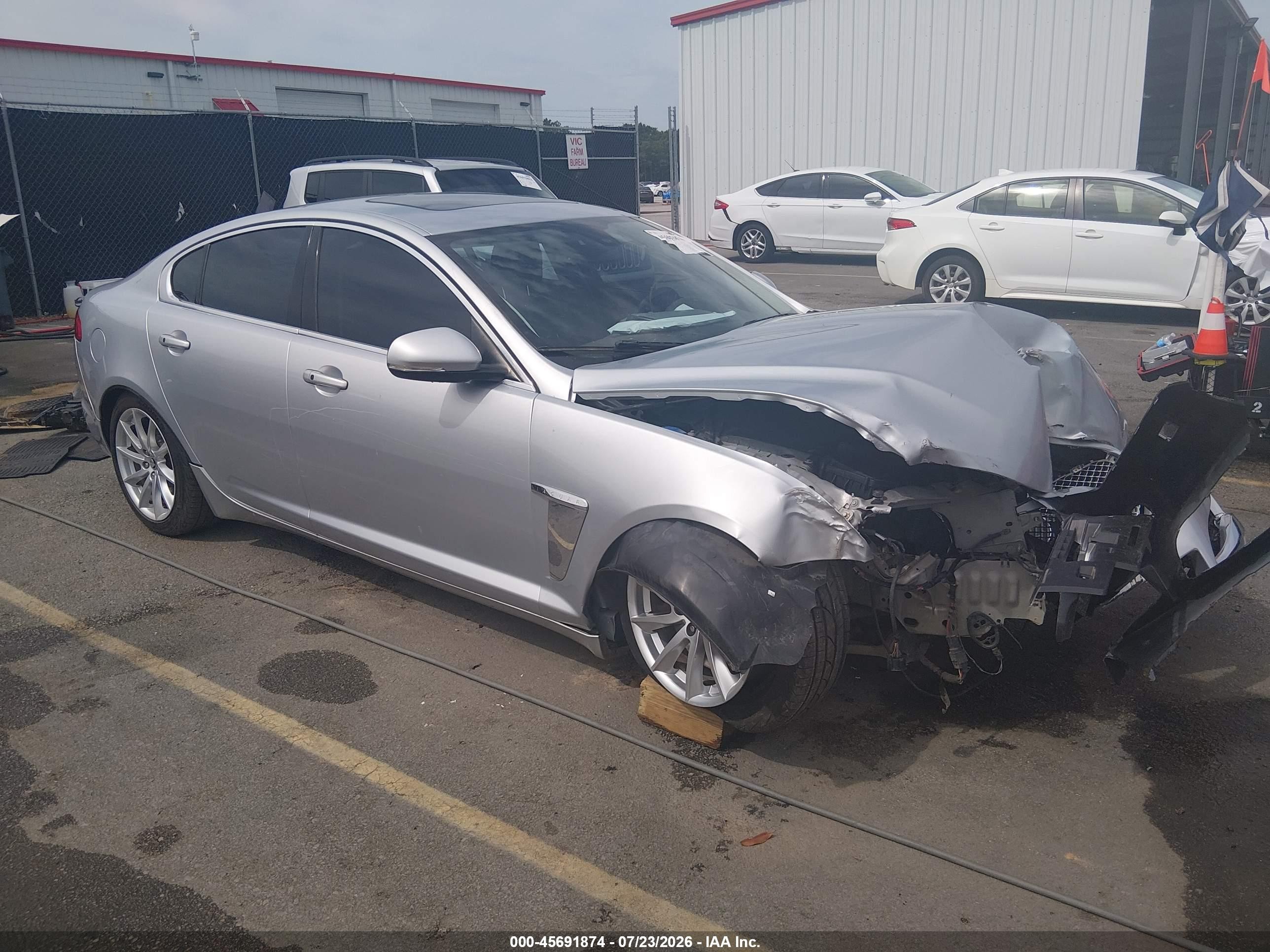 2012 Jaguar Xf   Silver vin: SAJWA0FB5CLS60365