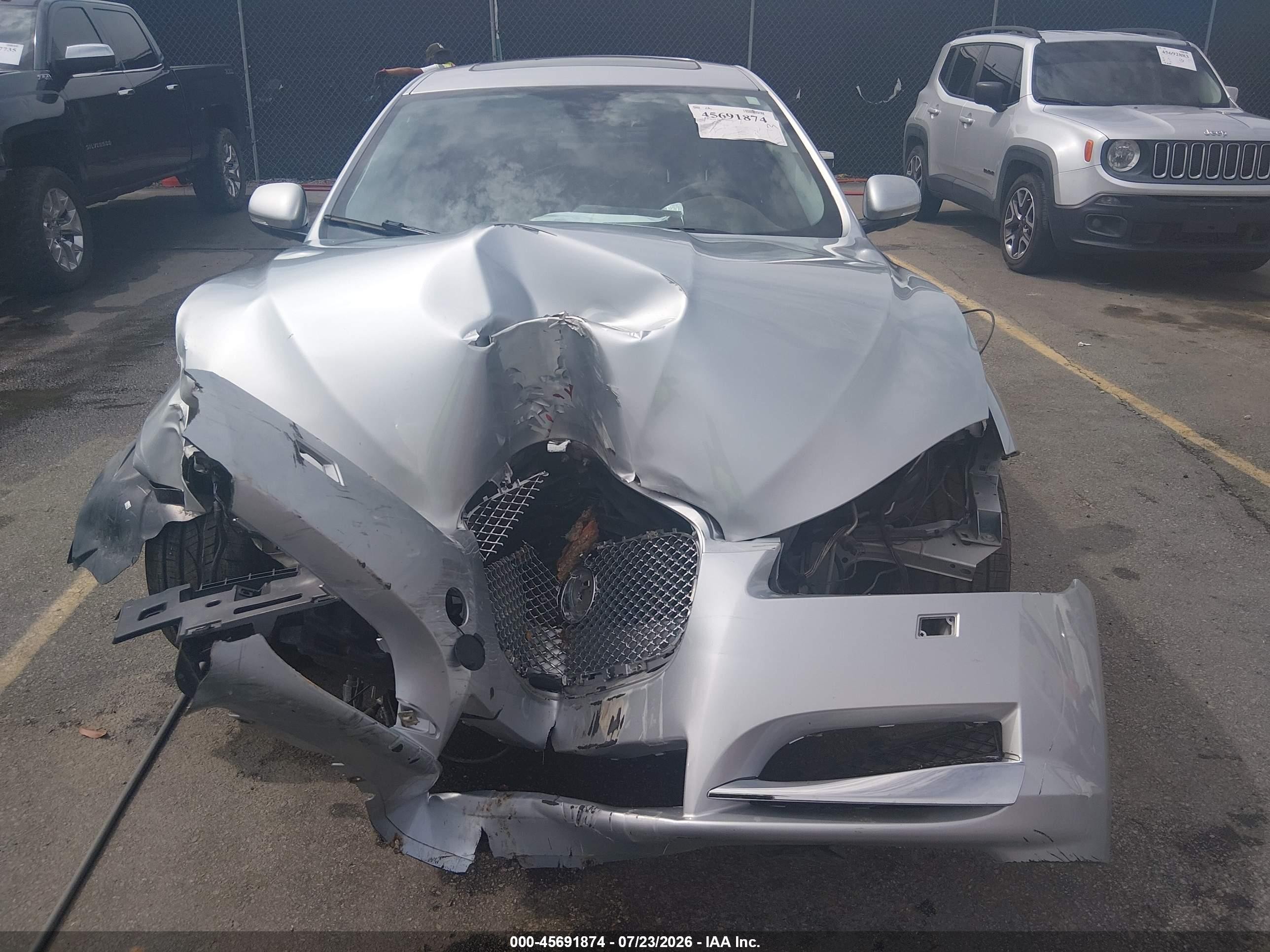 2012 Jaguar Xf   Silver vin: SAJWA0FB5CLS60365