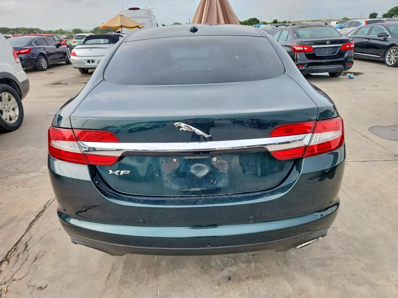 2012 Jaguar Xf Green vin: SAJWA0FB7CLS42949