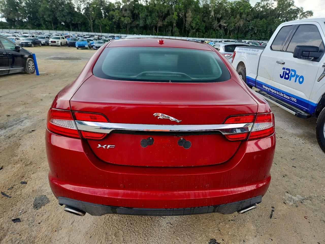 2012 Jaguar Xf Red vin: SAJWA0FB8CLS51269