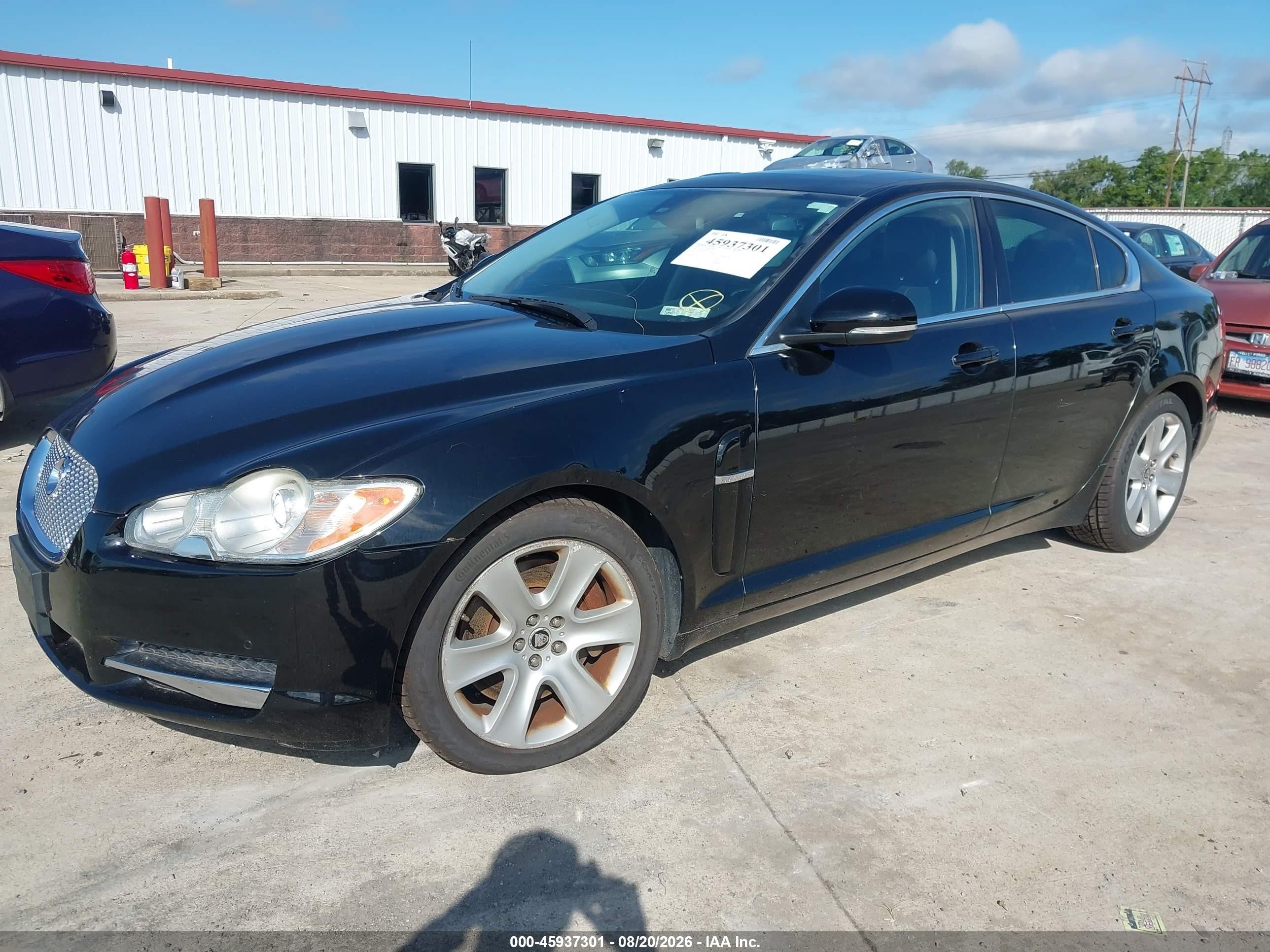 2011 Jaguar Xf   Black vin: SAJWA0FB9BLR92111