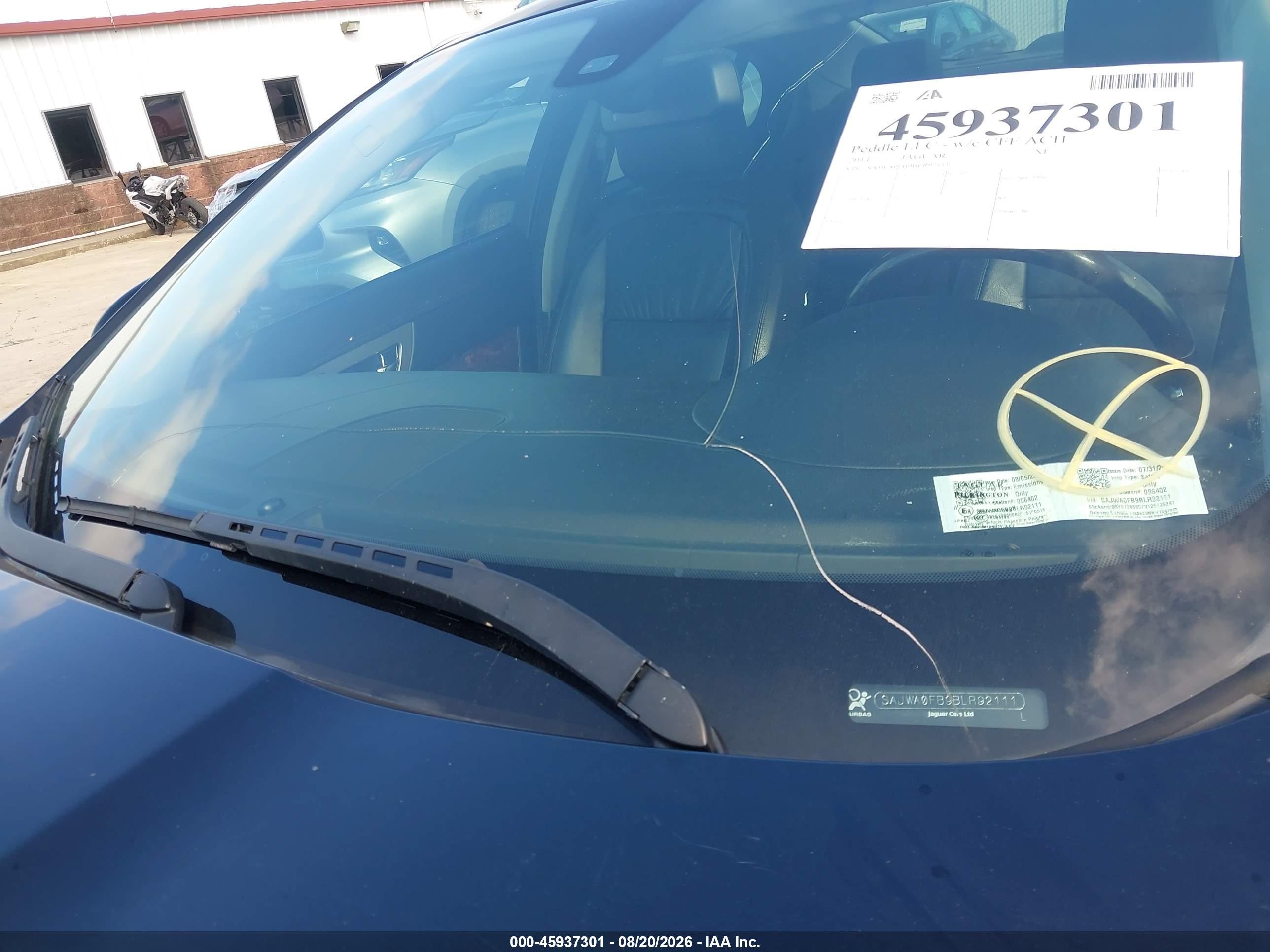 2011 Jaguar Xf   Black vin: SAJWA0FB9BLR92111