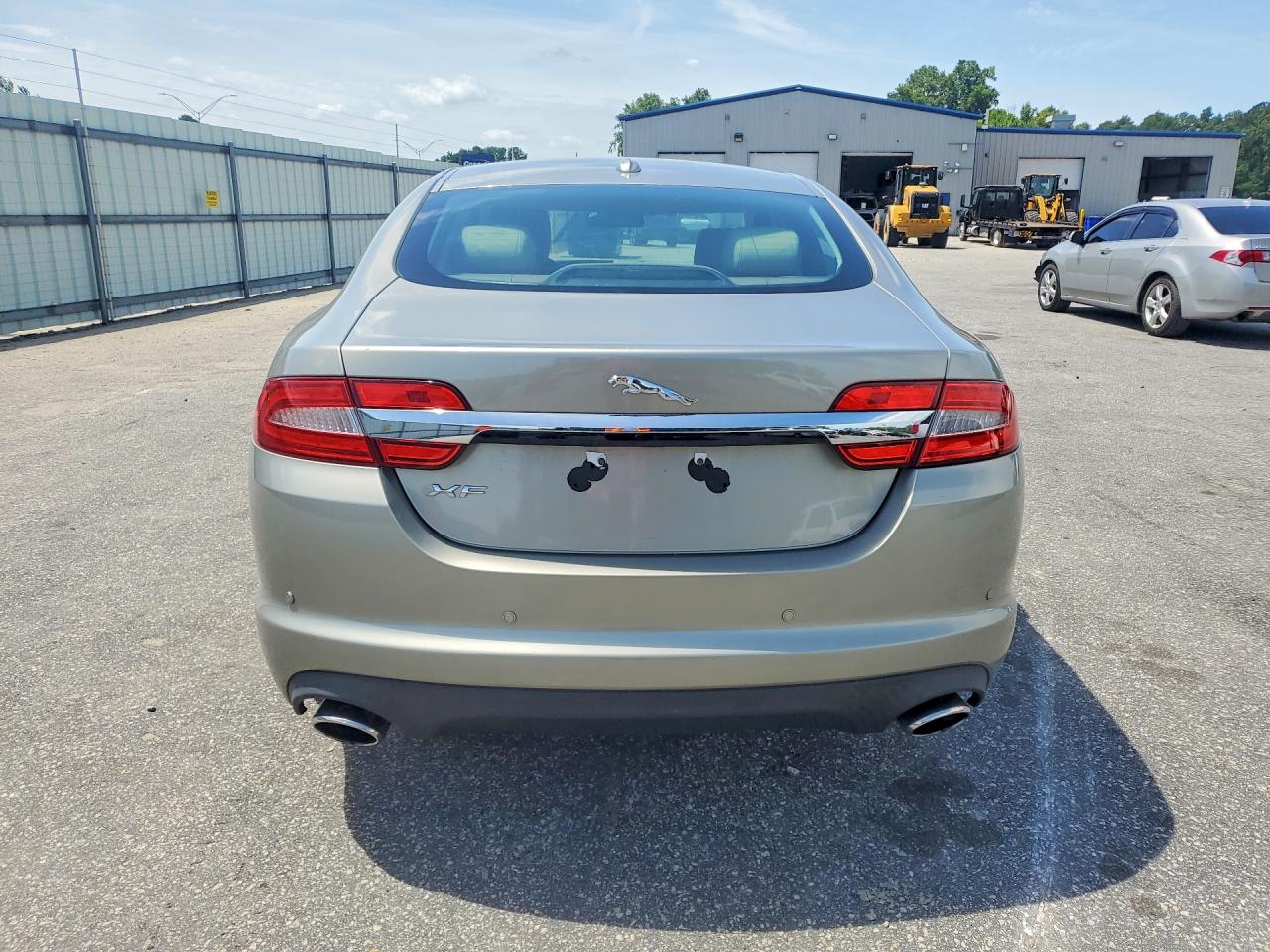 2012 Jaguar Xf Серебряный vin: SAJWA0FBXCLS42749