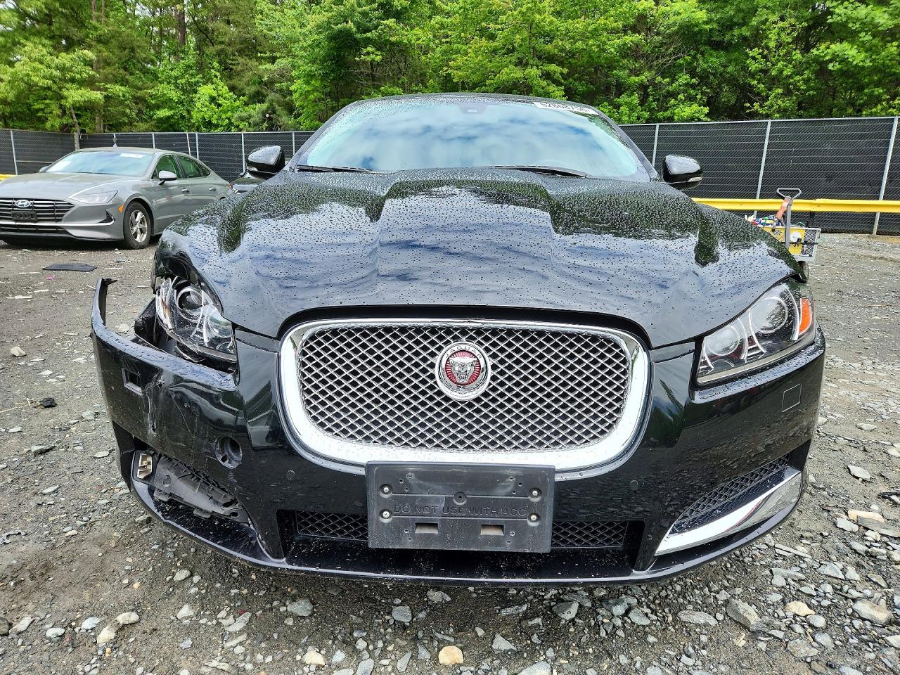 2015 Jaguar Xf 2.0t Premium Black vin: SAJWA0FS3FPU68516