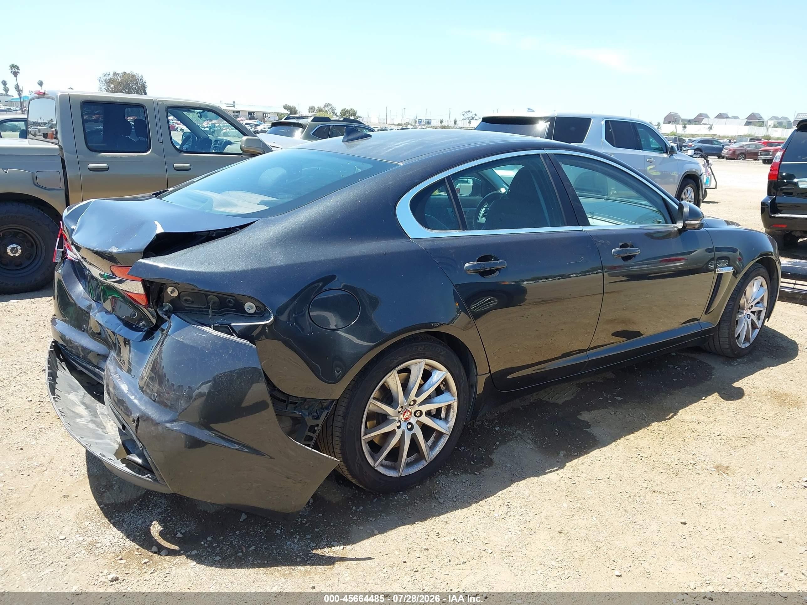 2015 Jaguar Xf 2.0t Premium Gray vin: SAJWA0FS3FPU83369