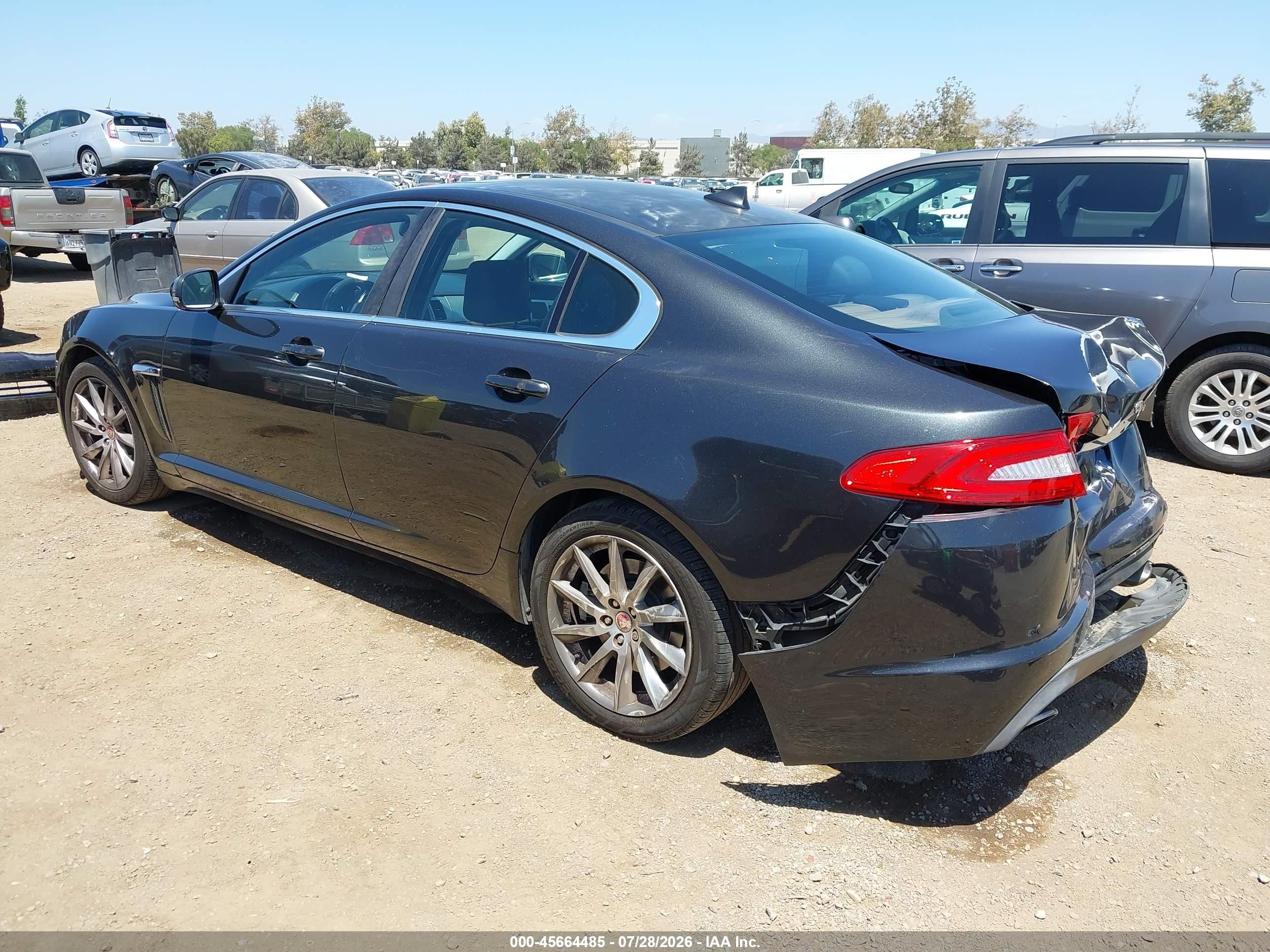 2015 Jaguar Xf 2.0t Premium Gray vin: SAJWA0FS3FPU83369