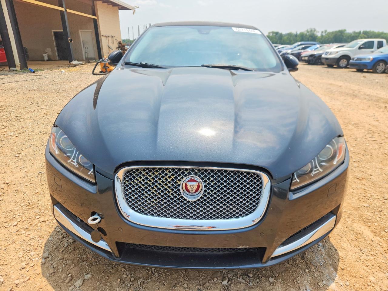 2015 Jaguar Xf 2.0t Premium Cream vin: SAJWA0FS4FPU56181